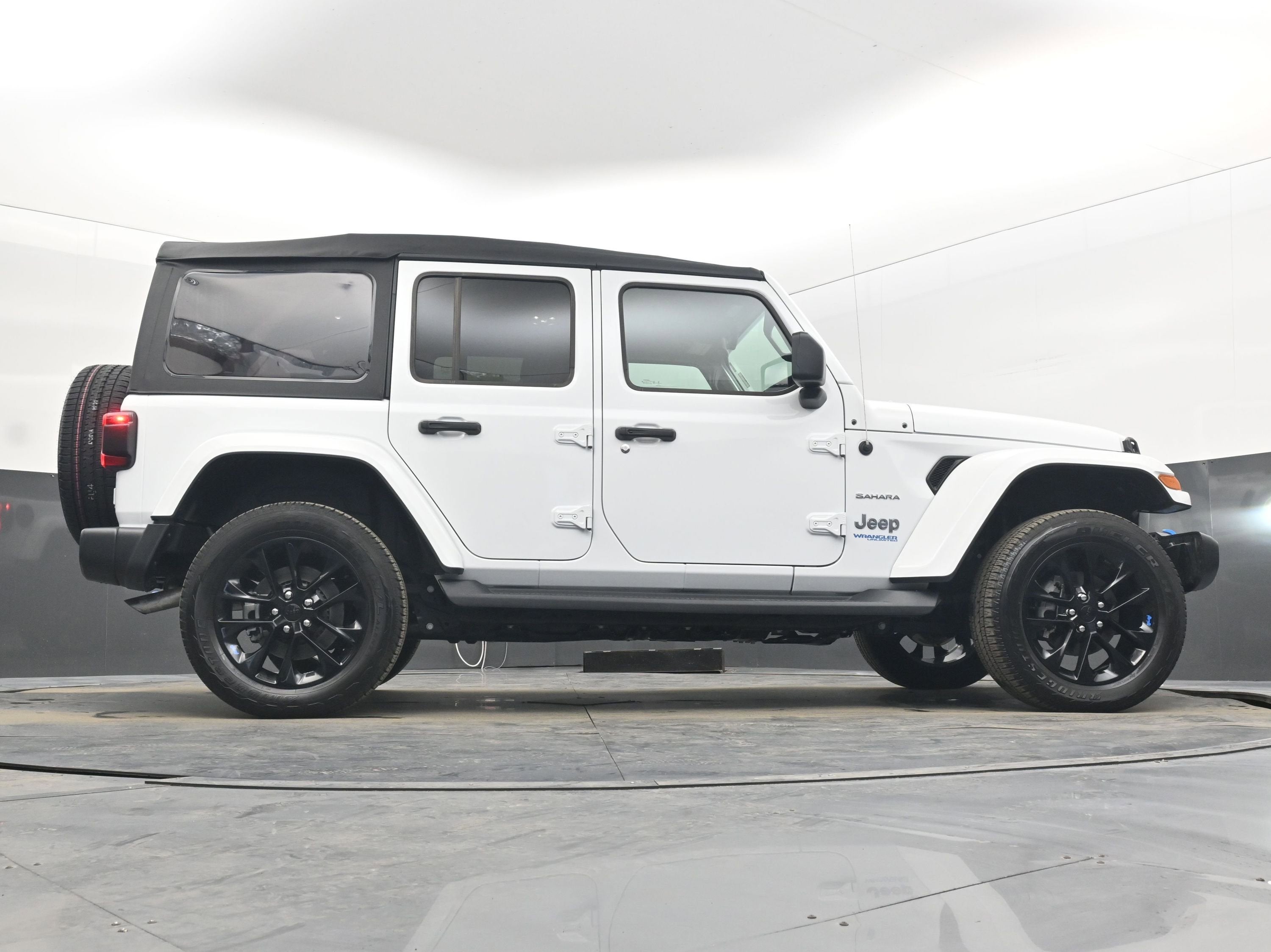 2022 Jeep Wrangler 4xe Unlimited Sahara
