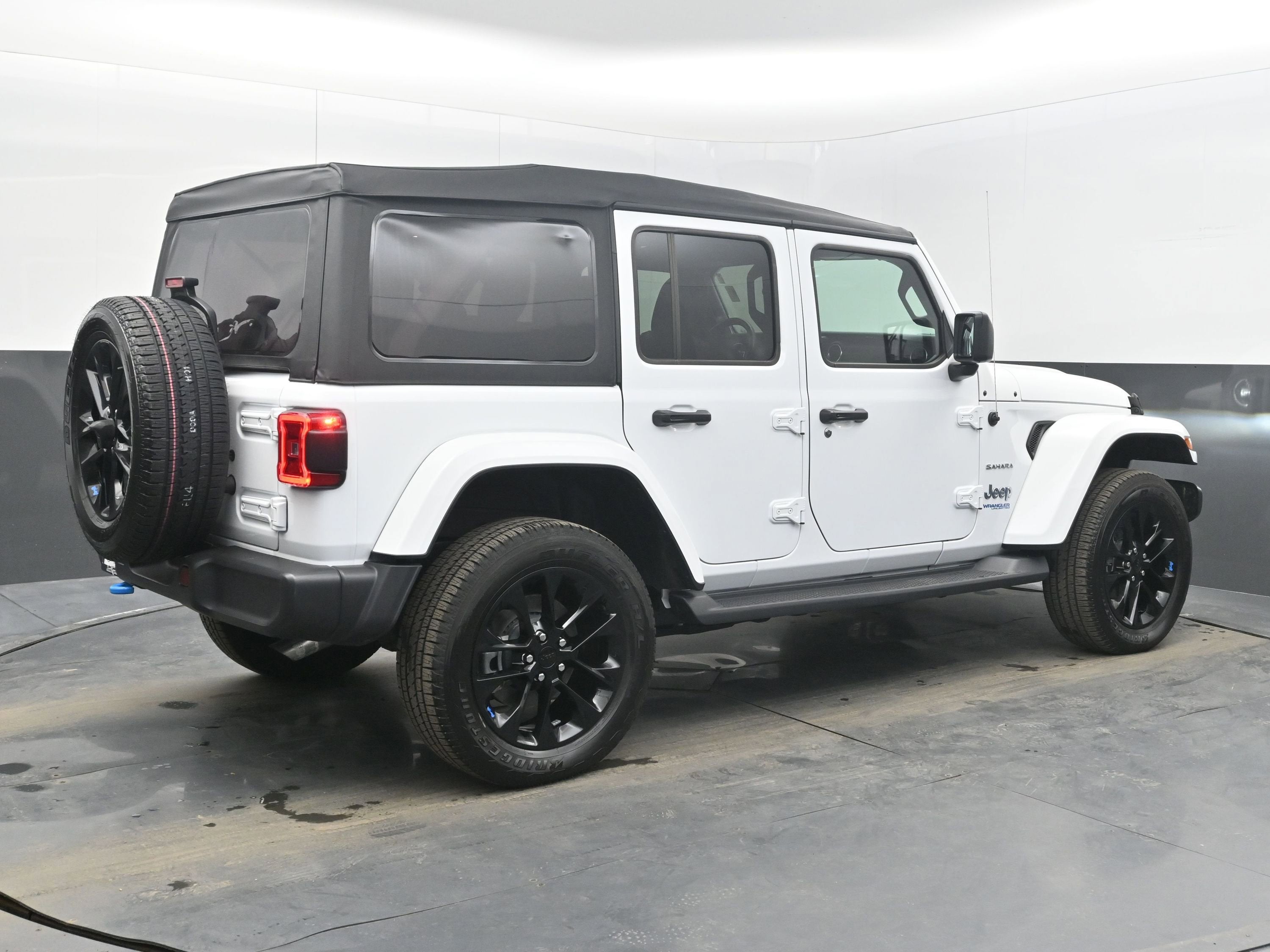 2022 Jeep Wrangler 4xe Unlimited Sahara