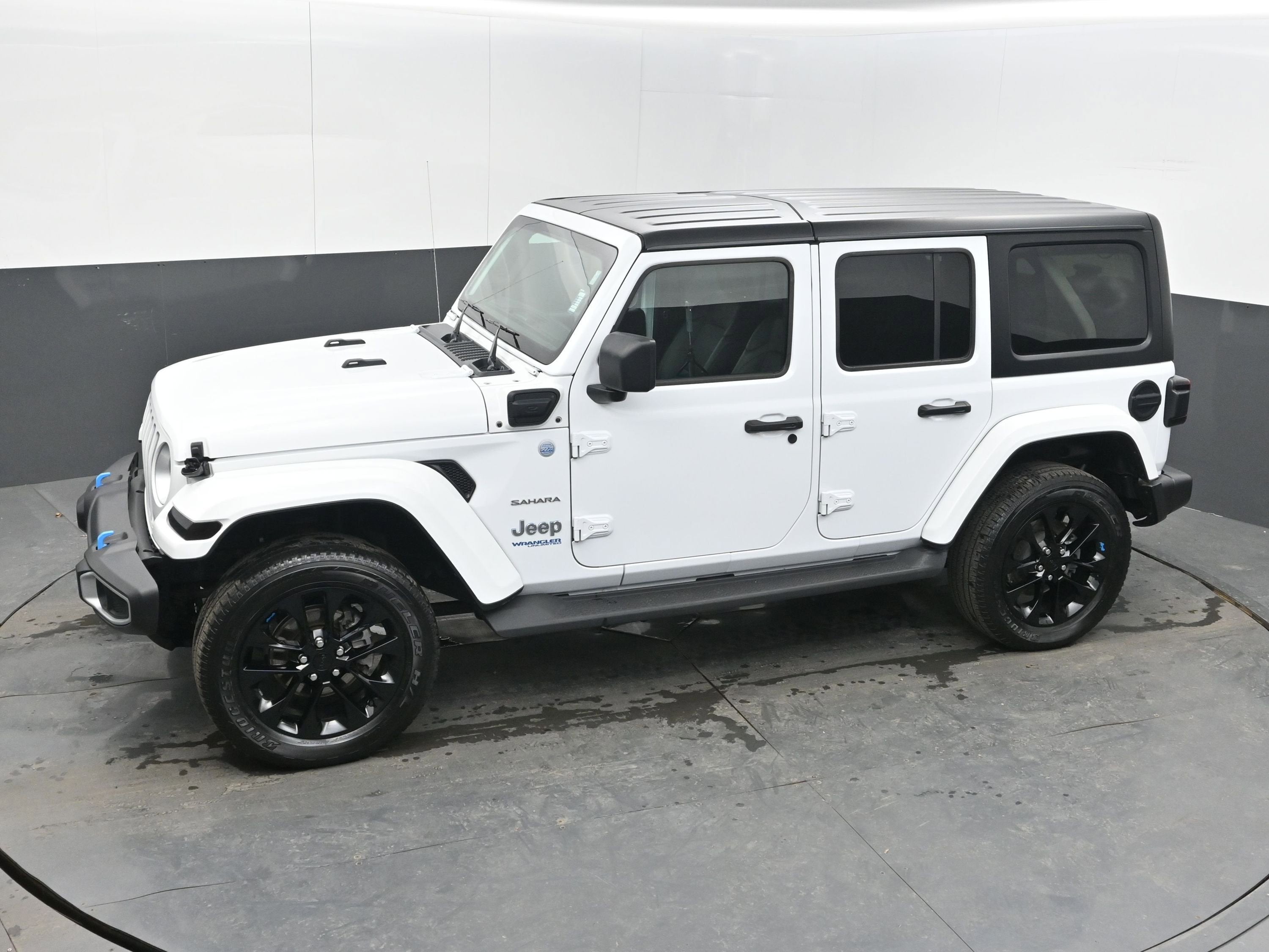 2022 Jeep Wrangler 4xe Unlimited Sahara