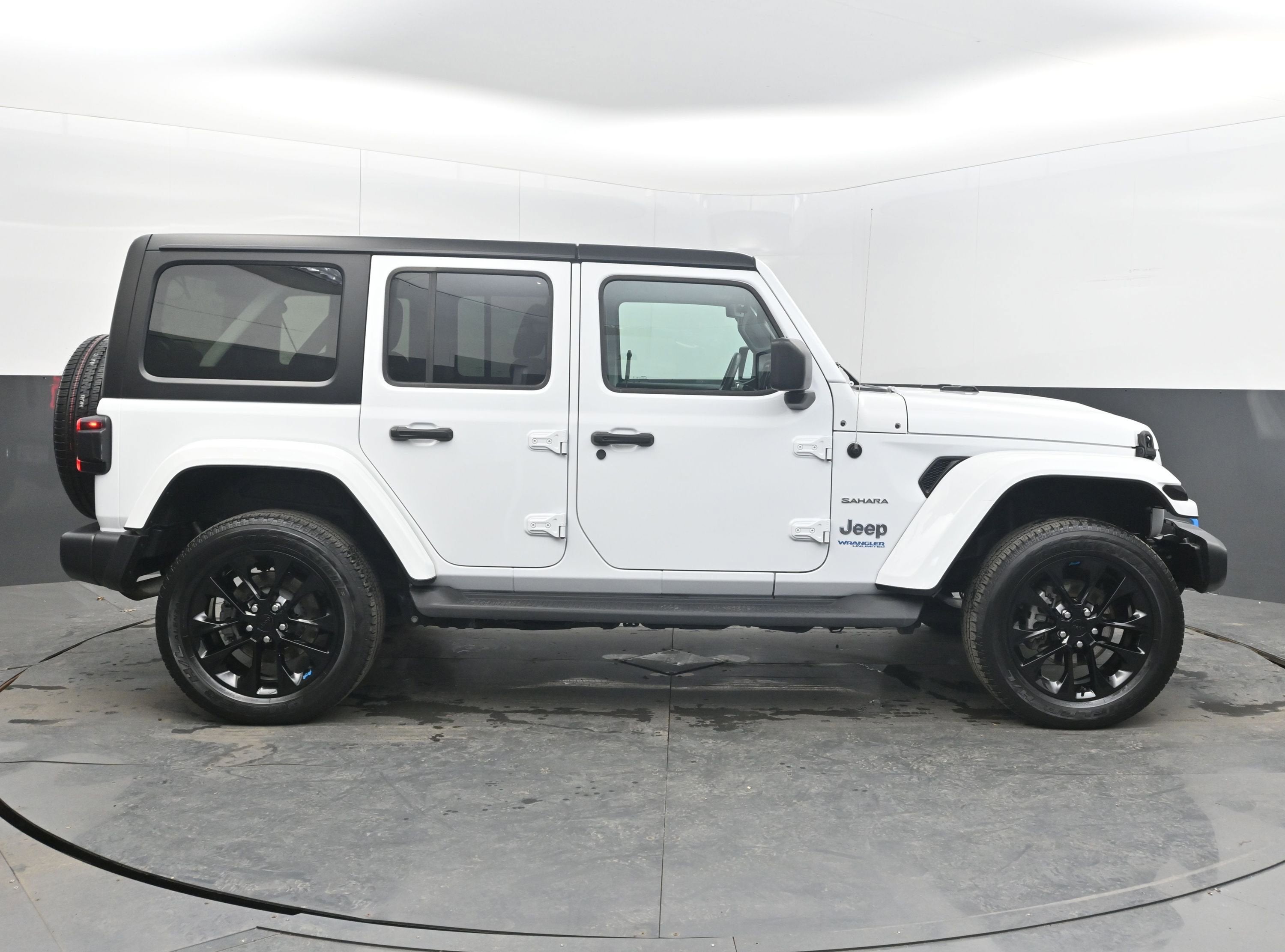 2022 Jeep Wrangler 4xe Unlimited Sahara