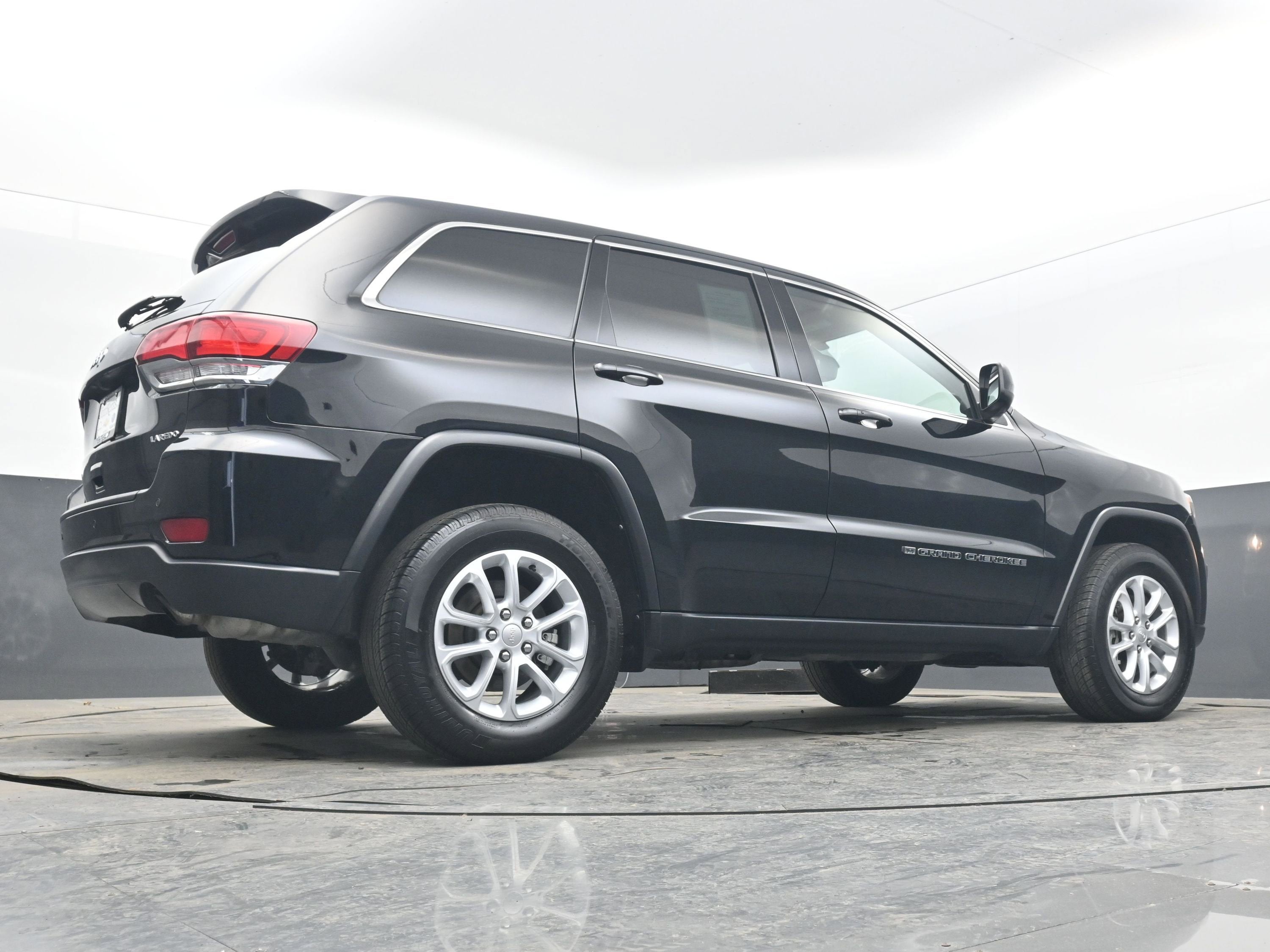 2022 Jeep Grand Cherokee WK Laredo E