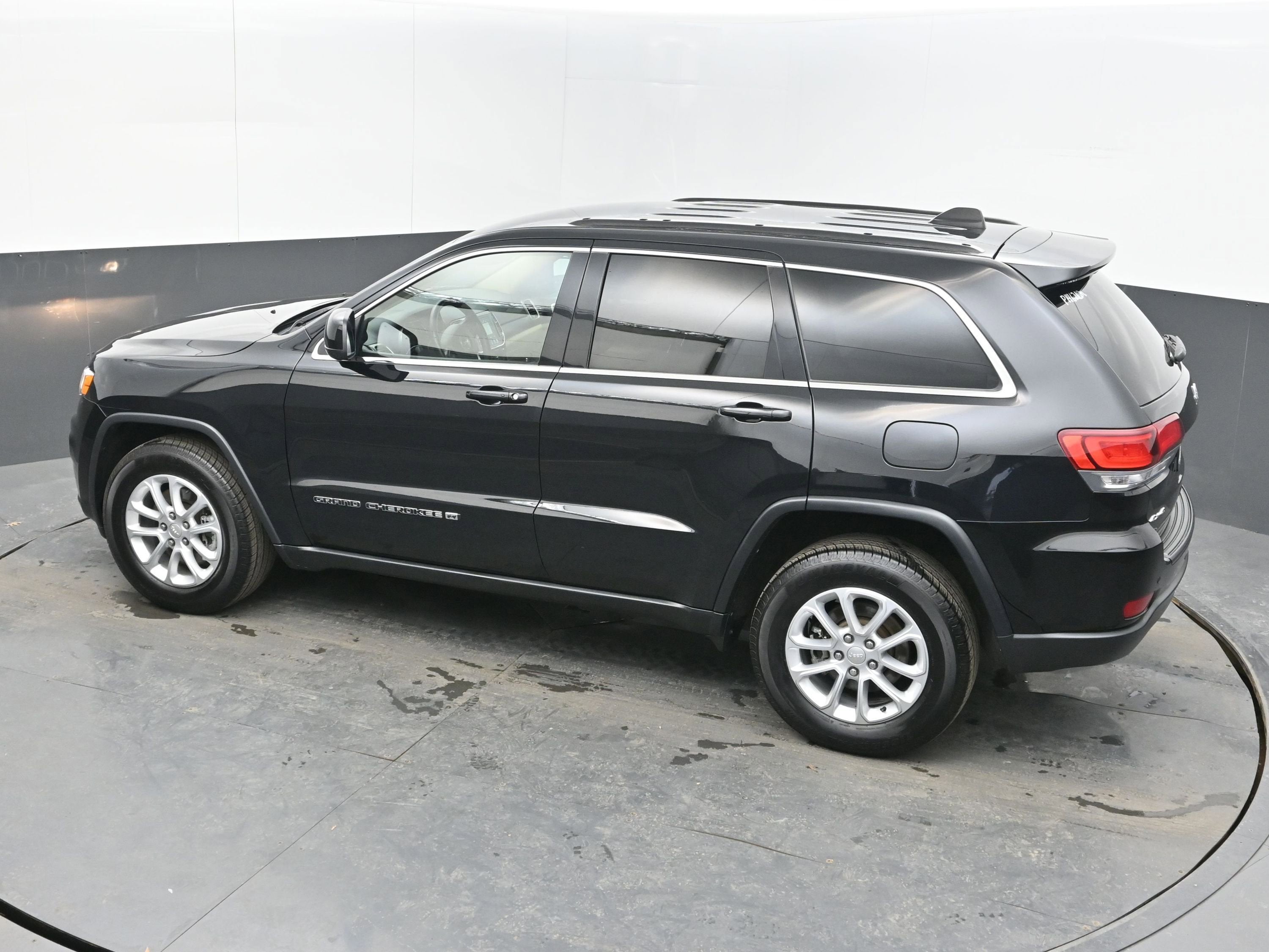 2022 Jeep Grand Cherokee WK Laredo E