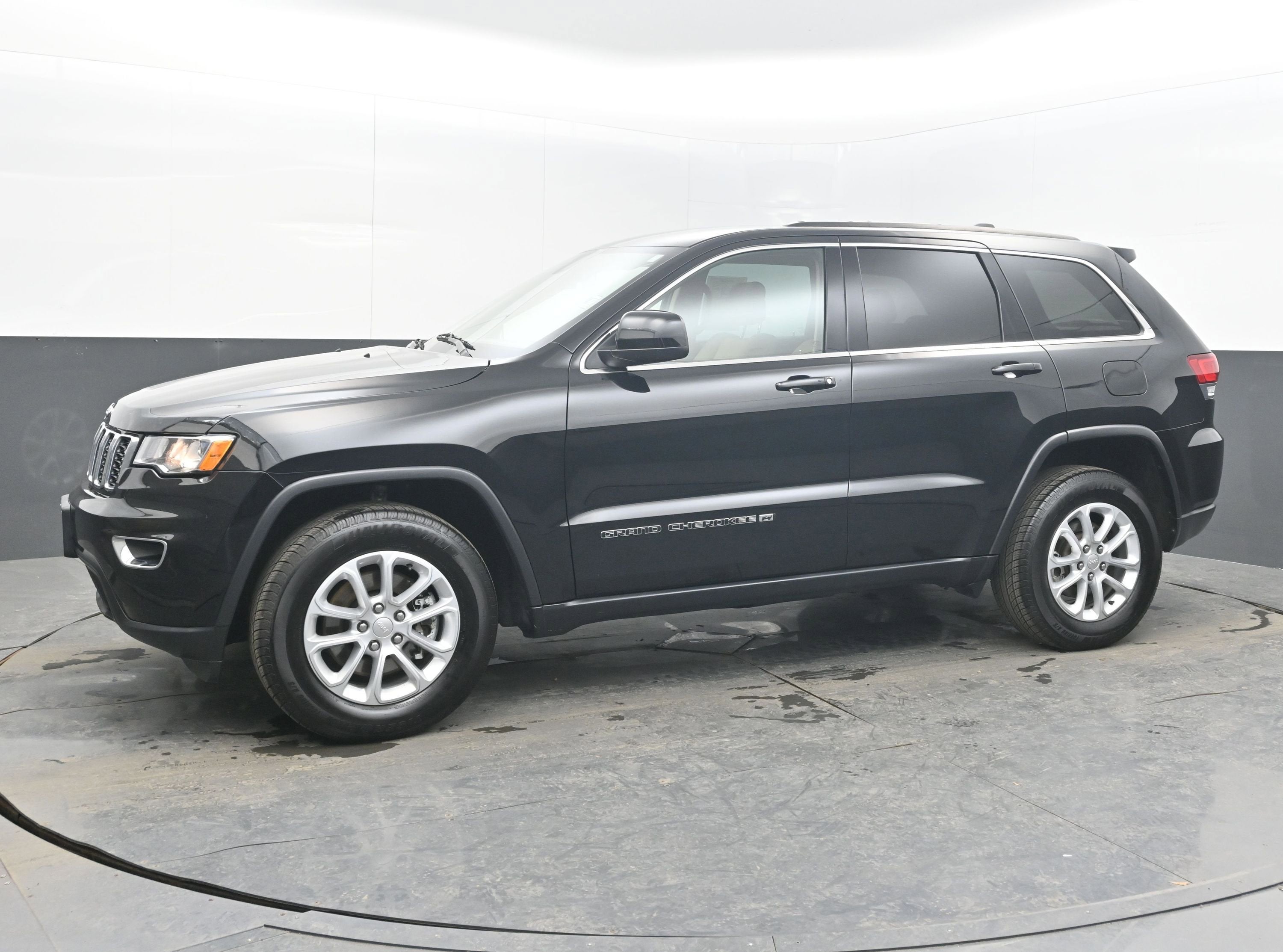 2022 Jeep Grand Cherokee WK Laredo E