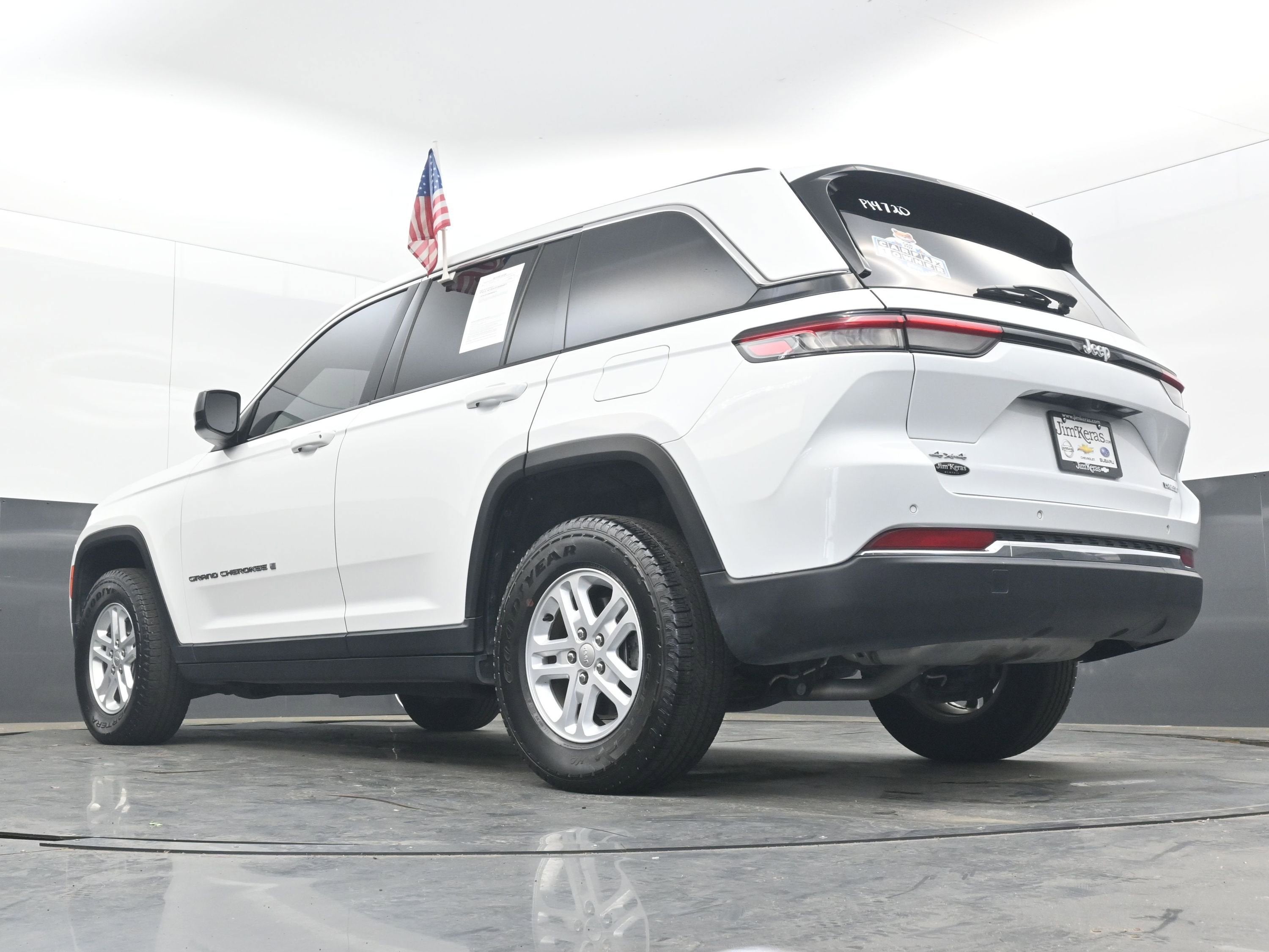 2023 Jeep Grand Cherokee Laredo