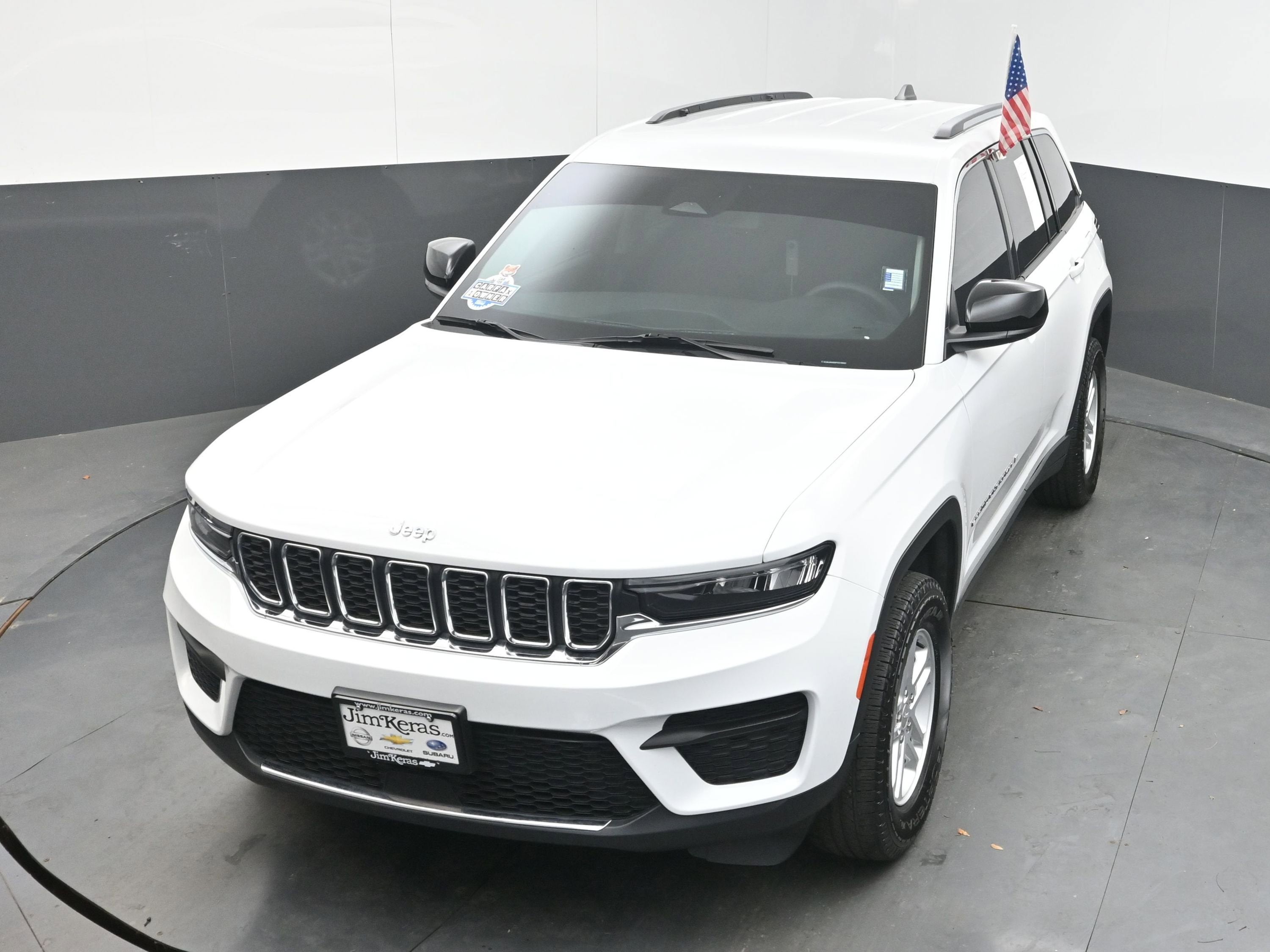 2023 Jeep Grand Cherokee Laredo