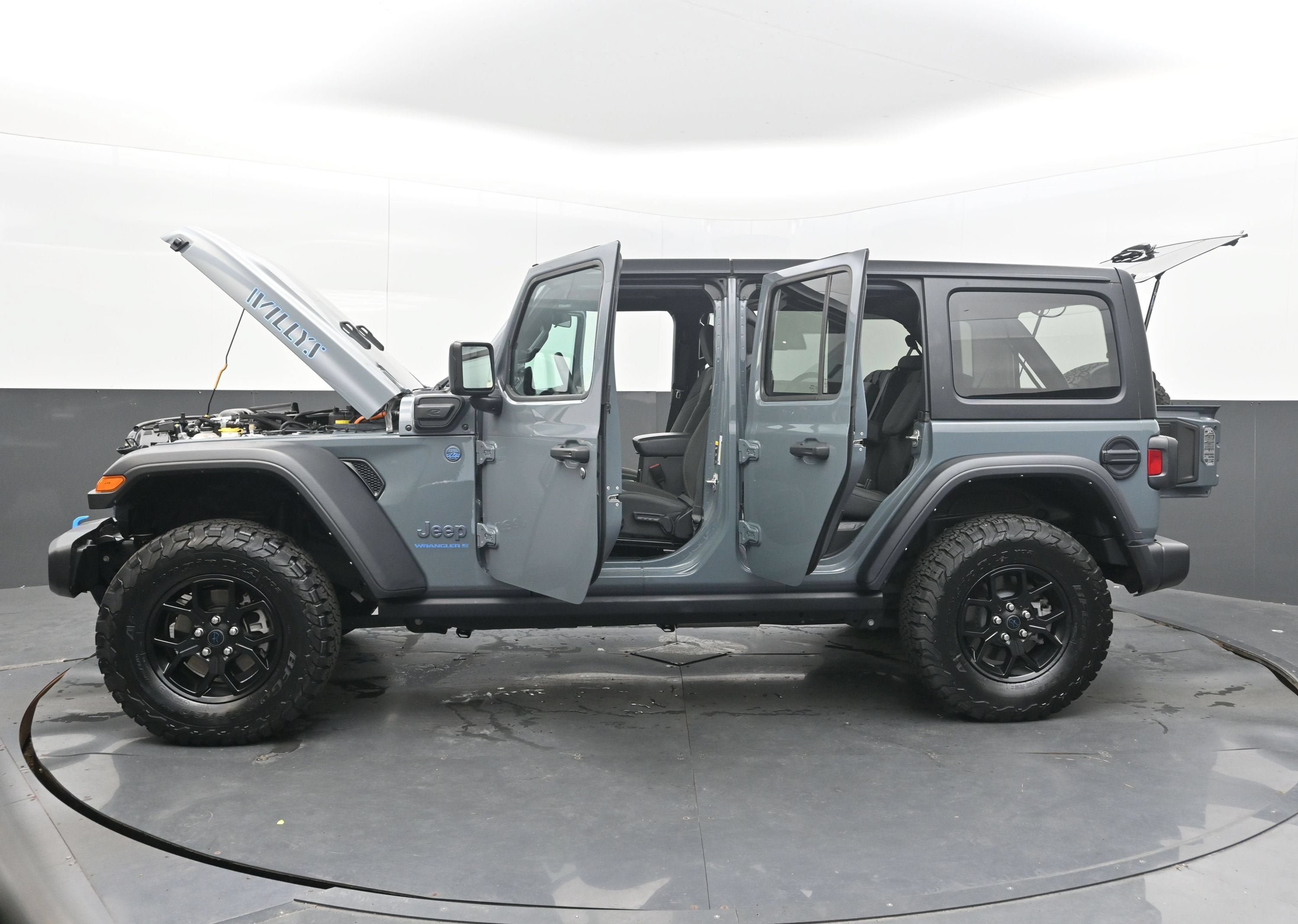 2024 Jeep Wrangler 4xe Willys