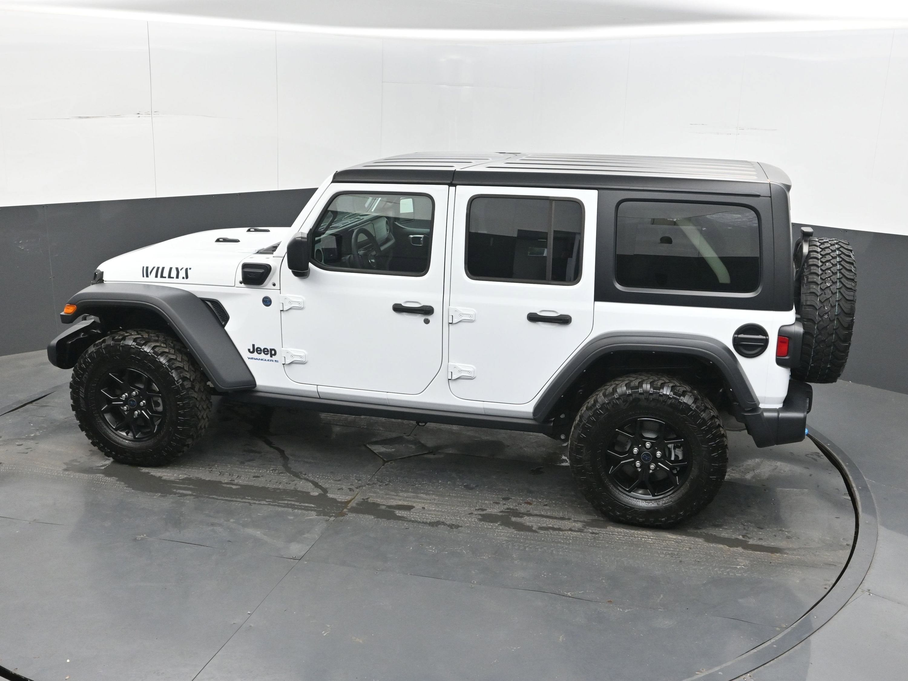 2024 Jeep Wrangler 4xe Willys