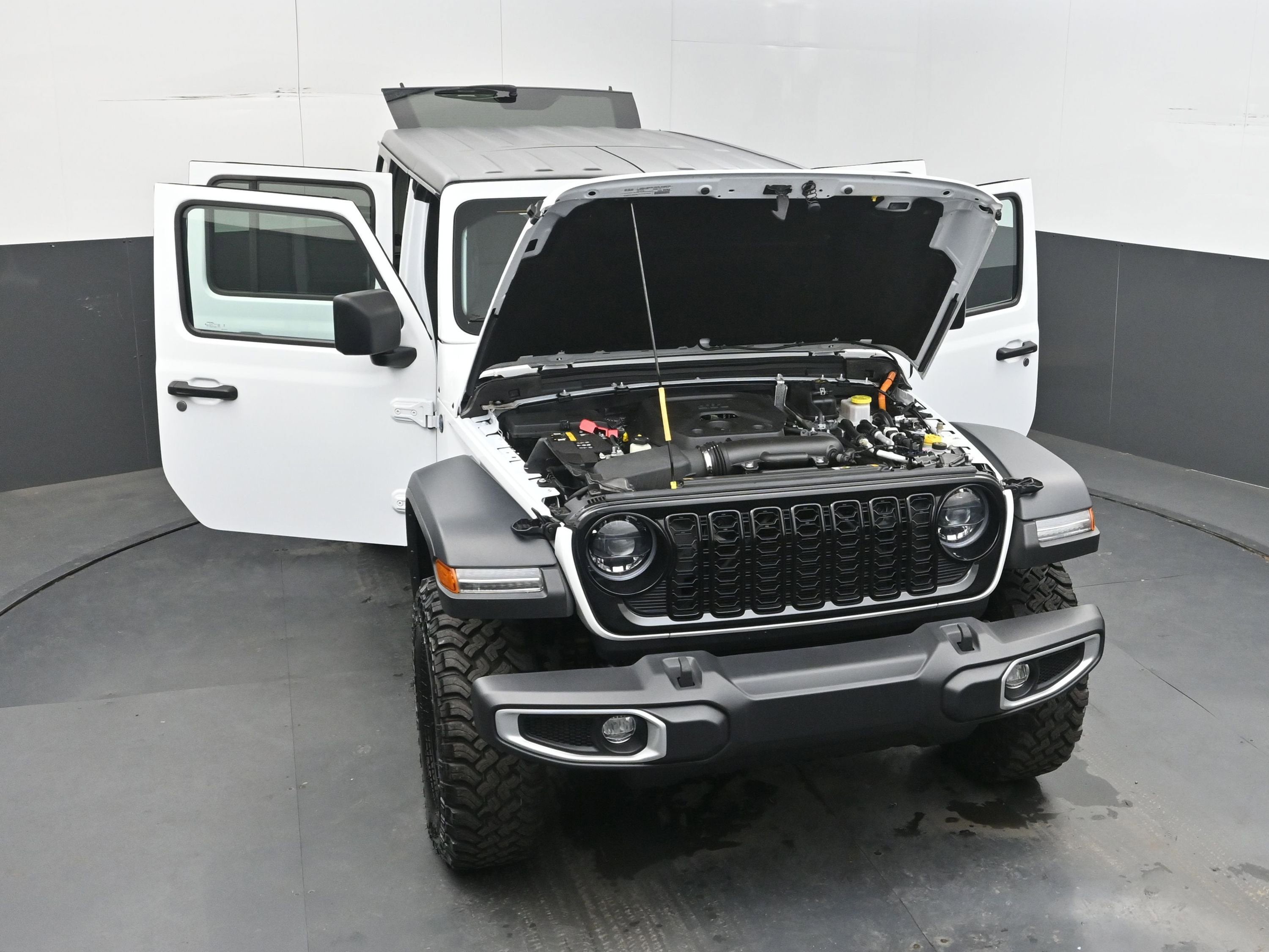 2024 Jeep Wrangler 4xe Willys