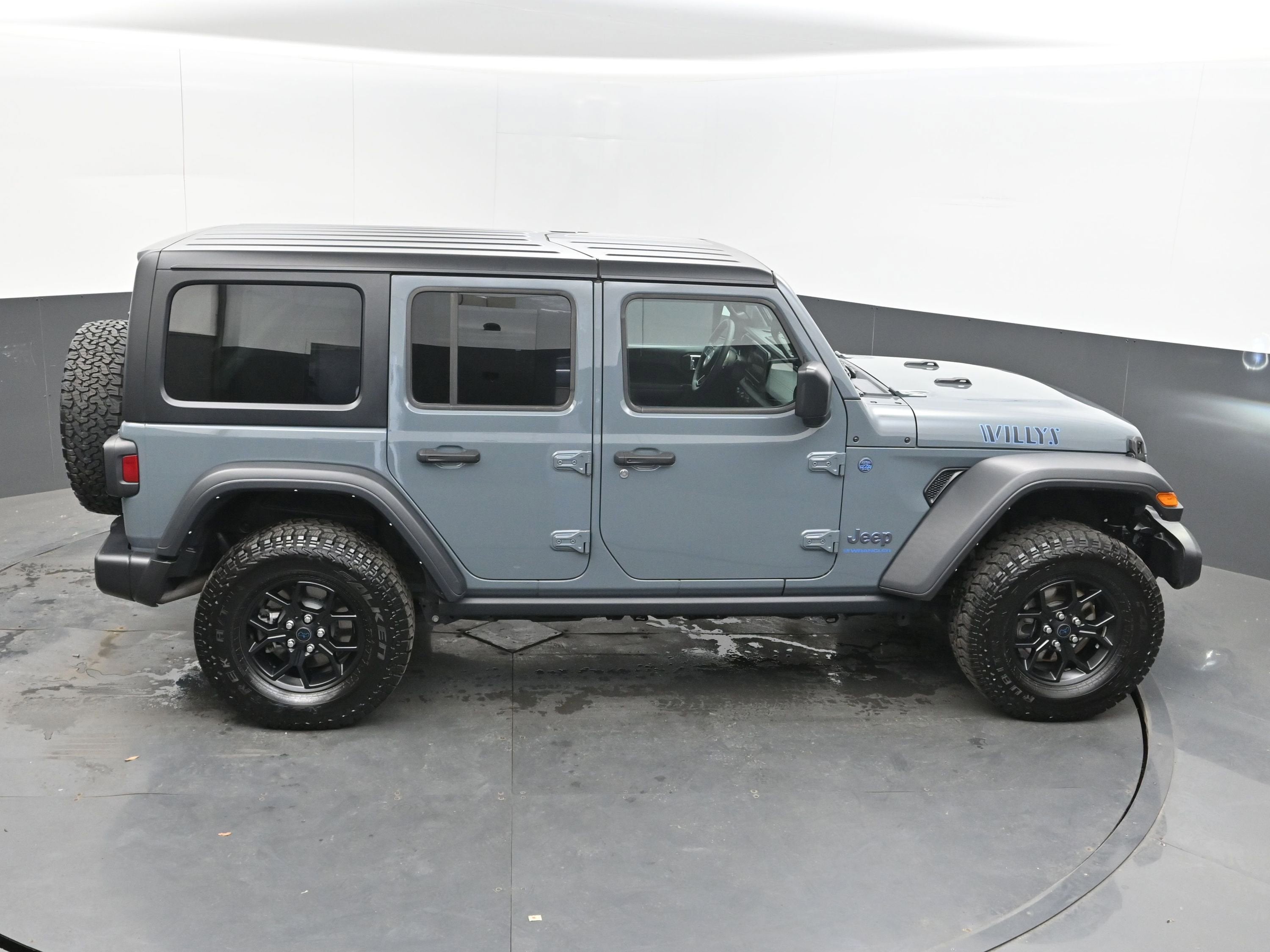 2024 Jeep Wrangler 4xe Willys