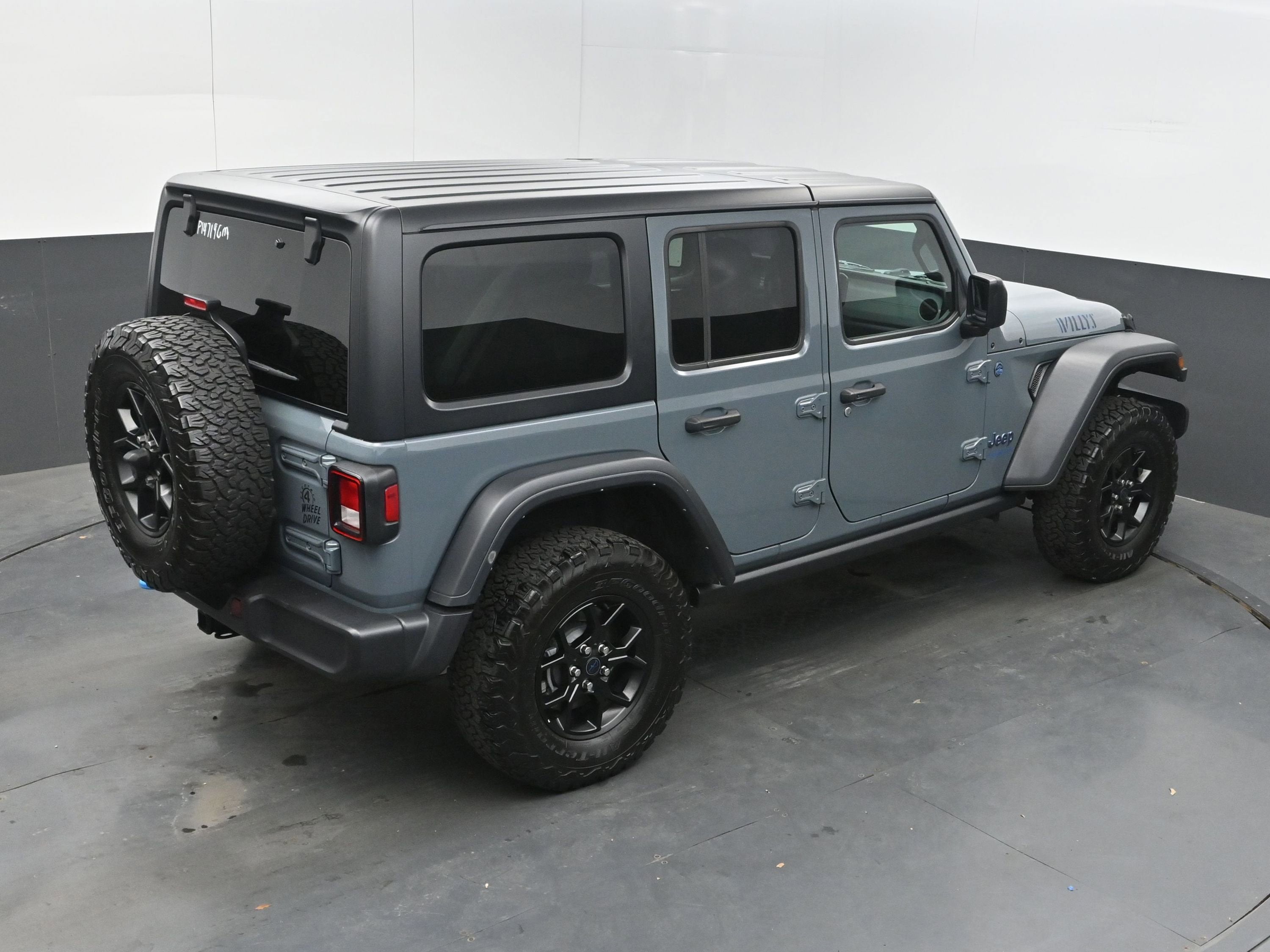 2024 Jeep Wrangler 4xe Willys