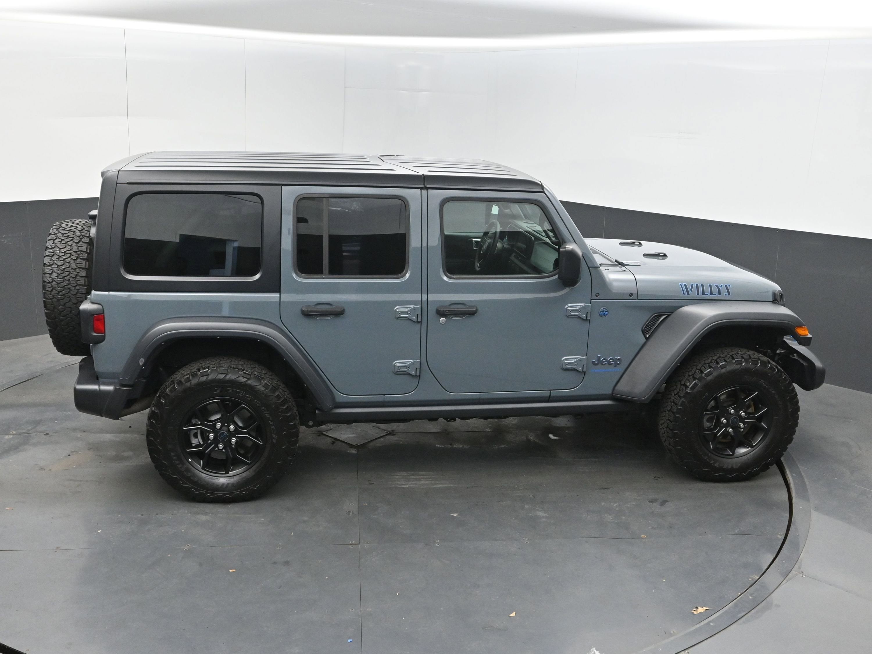2024 Jeep Wrangler 4xe Willys