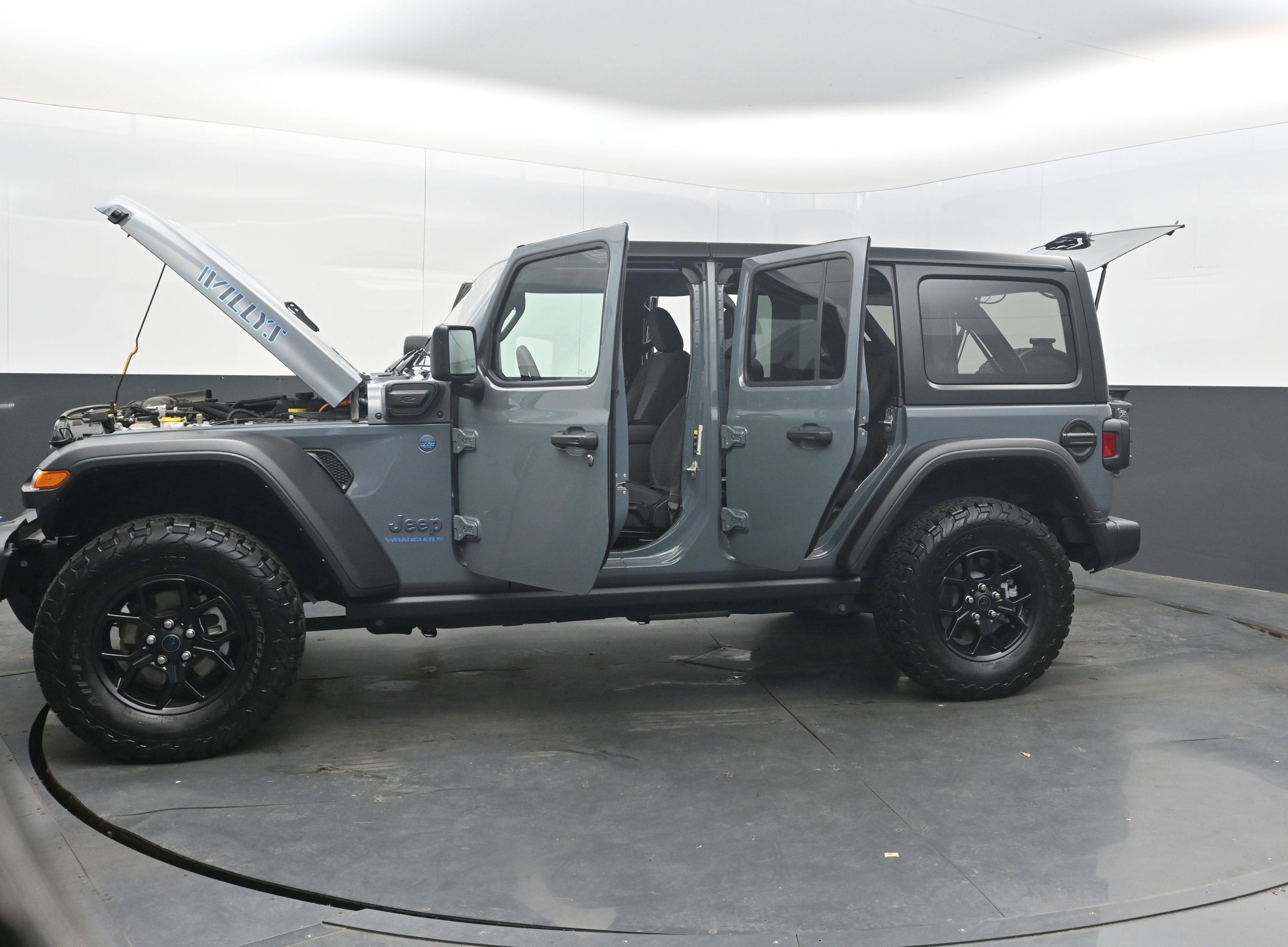 2024 Jeep Wrangler 4xe Willys