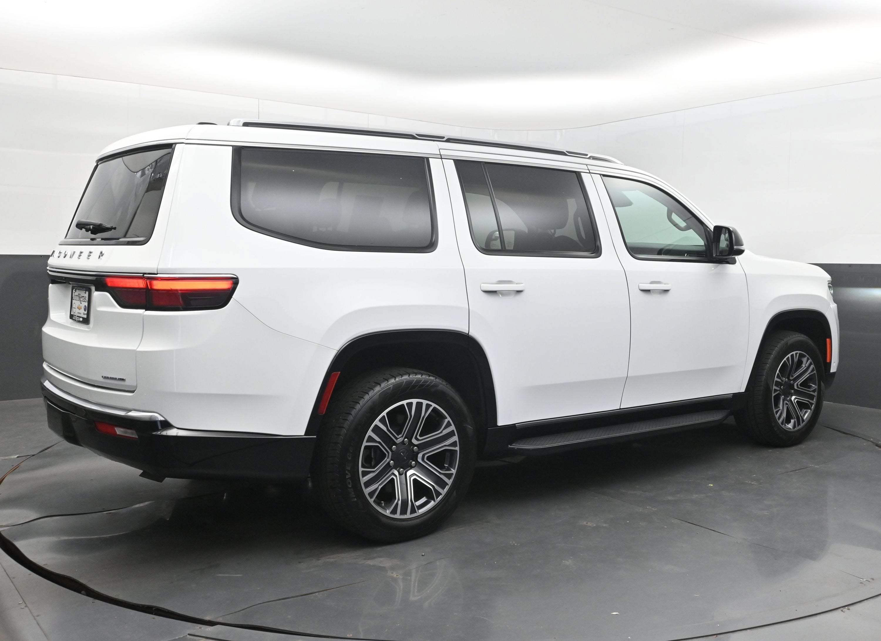 2024 Jeep Wagoneer Series II