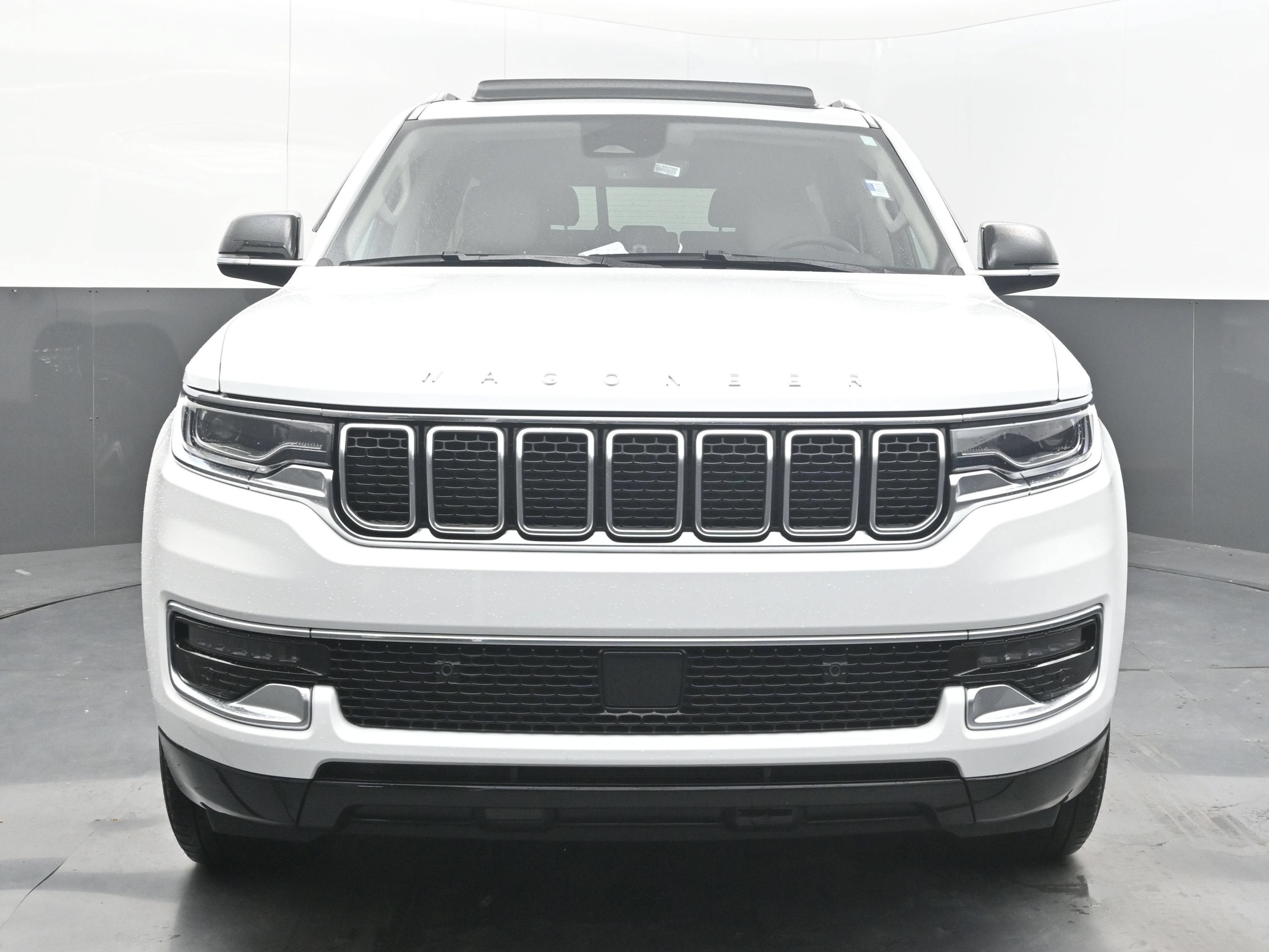 2024 Jeep Wagoneer Base