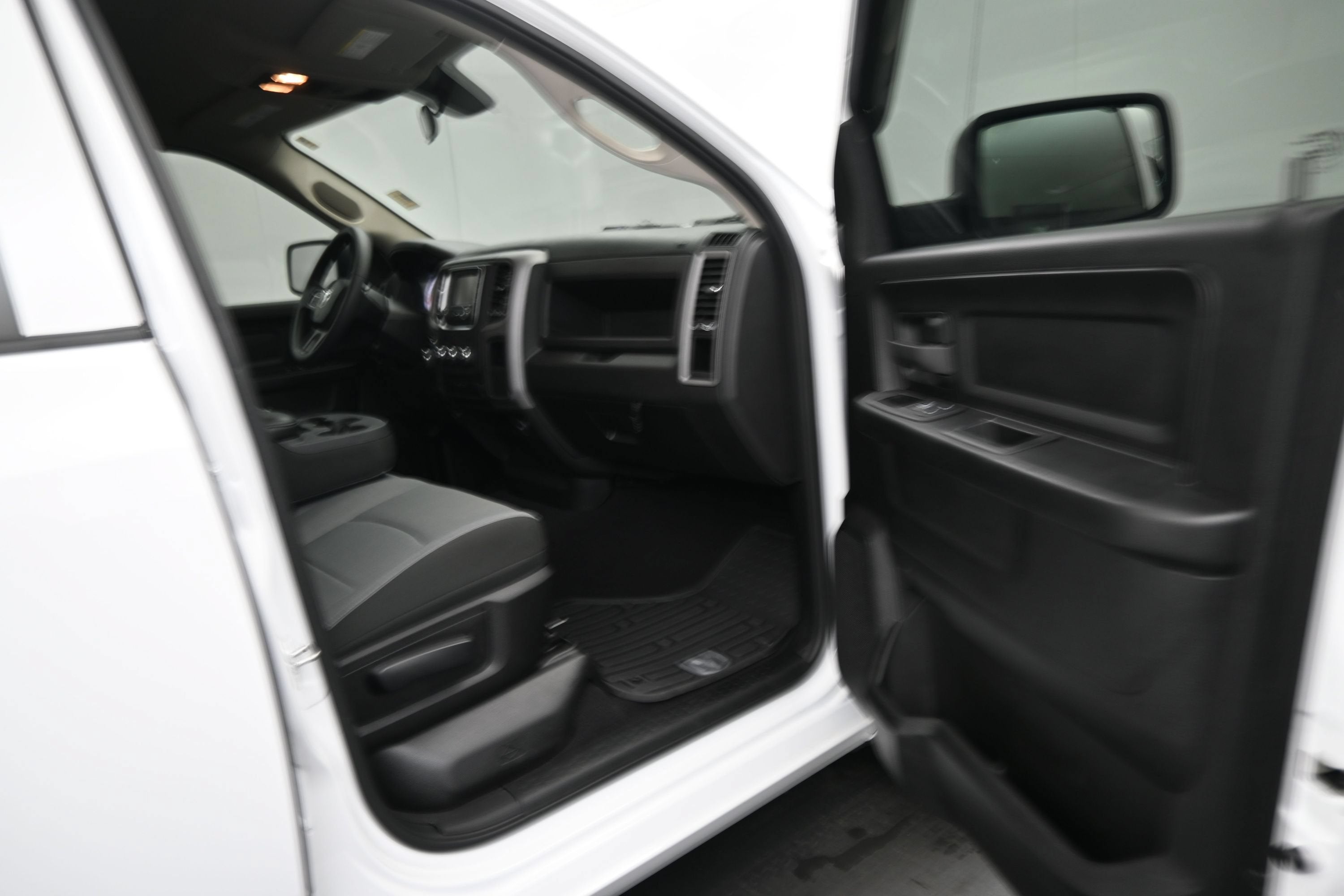 2024 RAM 1500 Classic Tradesman