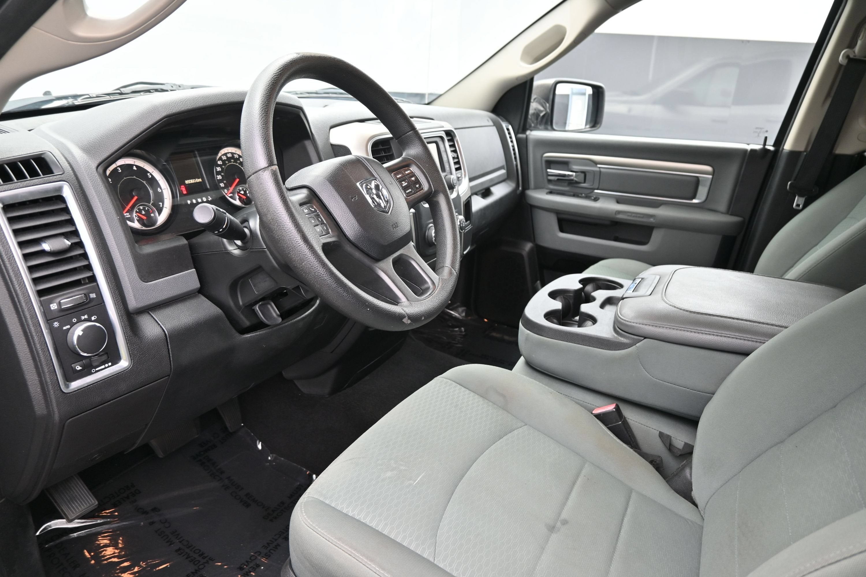 2017 RAM 1500 SLT