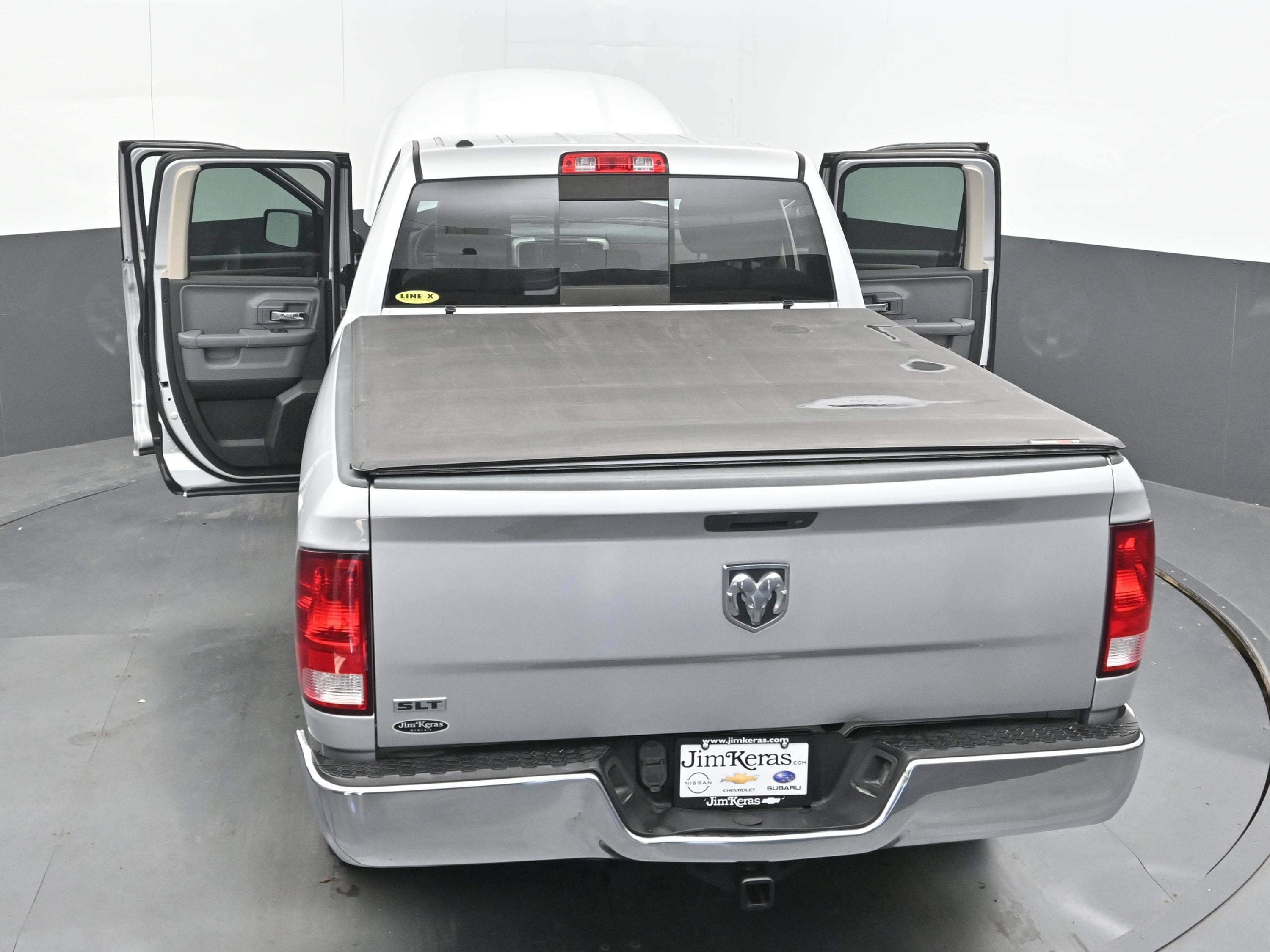2017 RAM 1500 SLT