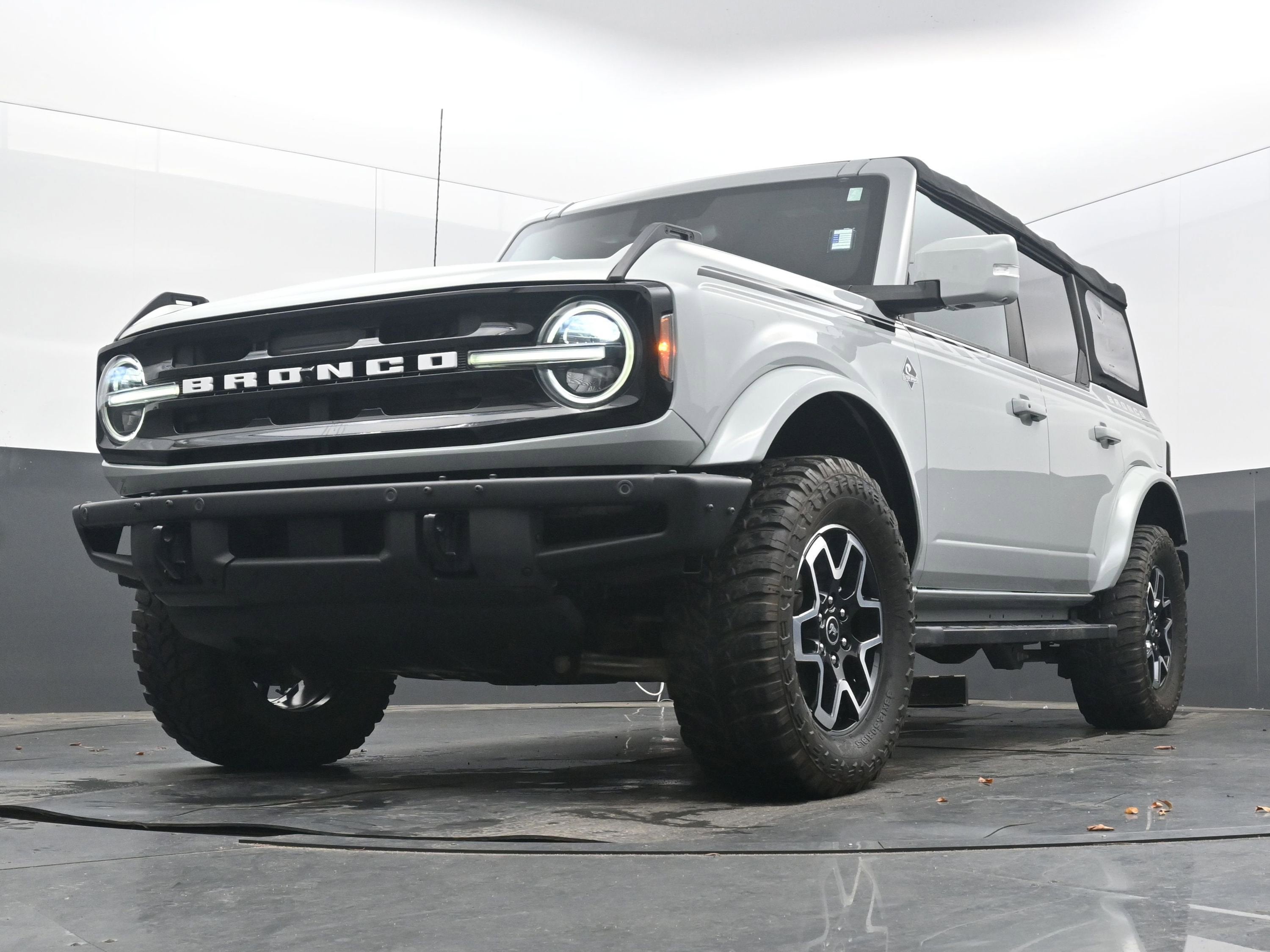 2021 Ford Bronco Outer Banks
