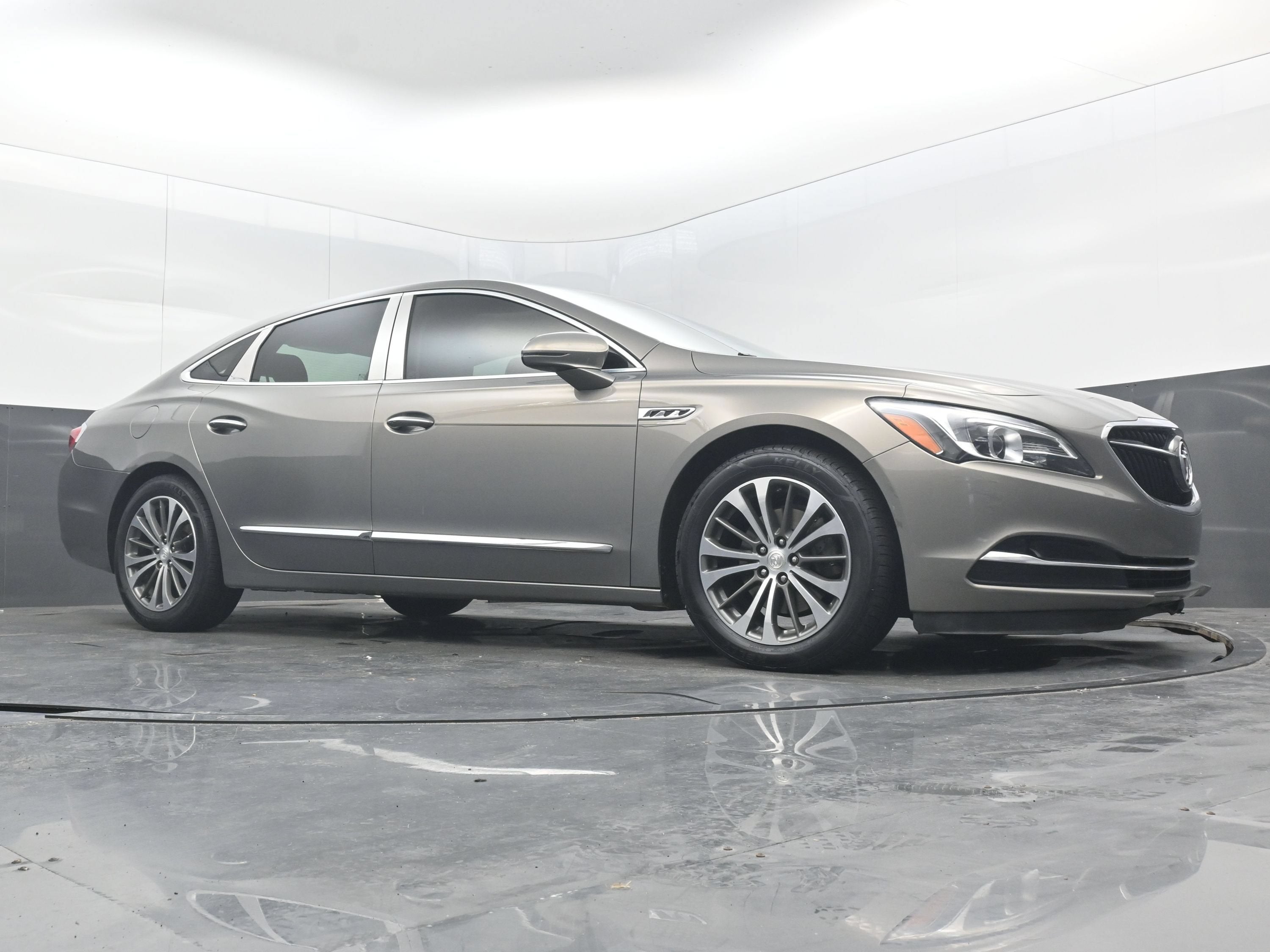 2017 Buick LaCrosse Essence