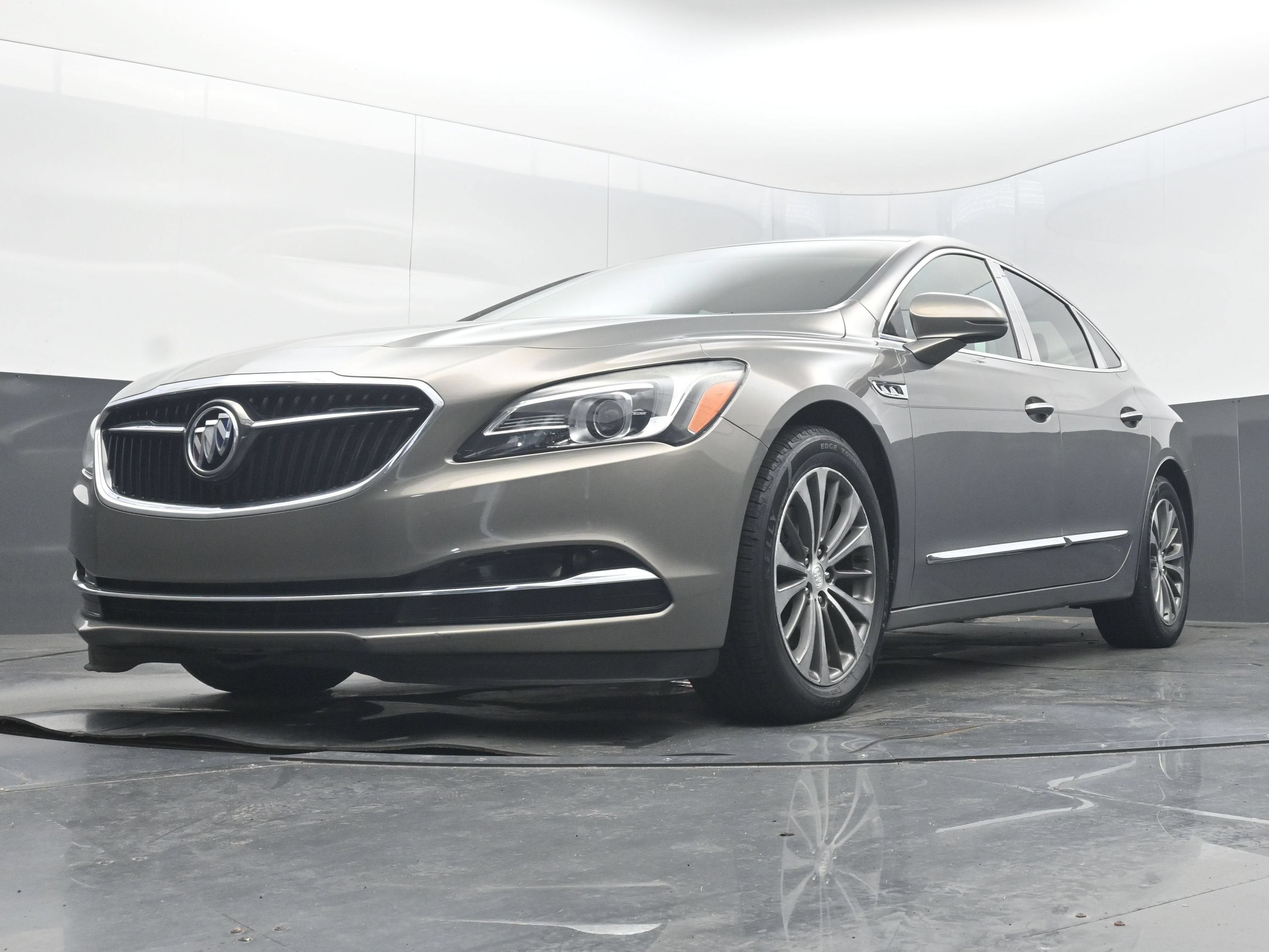2017 Buick LaCrosse Essence