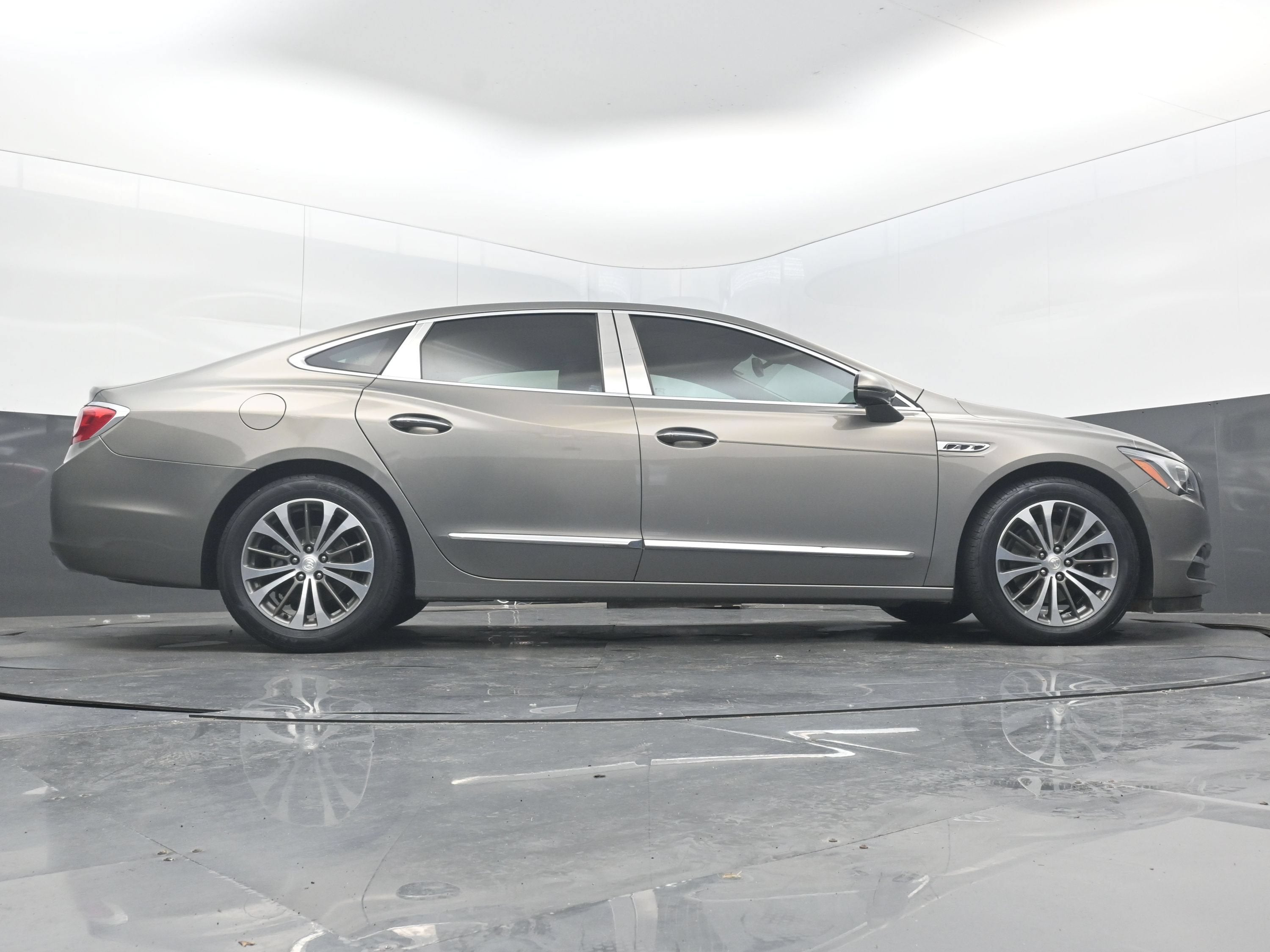 2017 Buick LaCrosse Essence