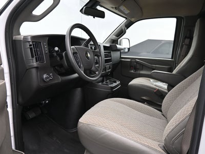 2024 Chevrolet Express Passenger LT