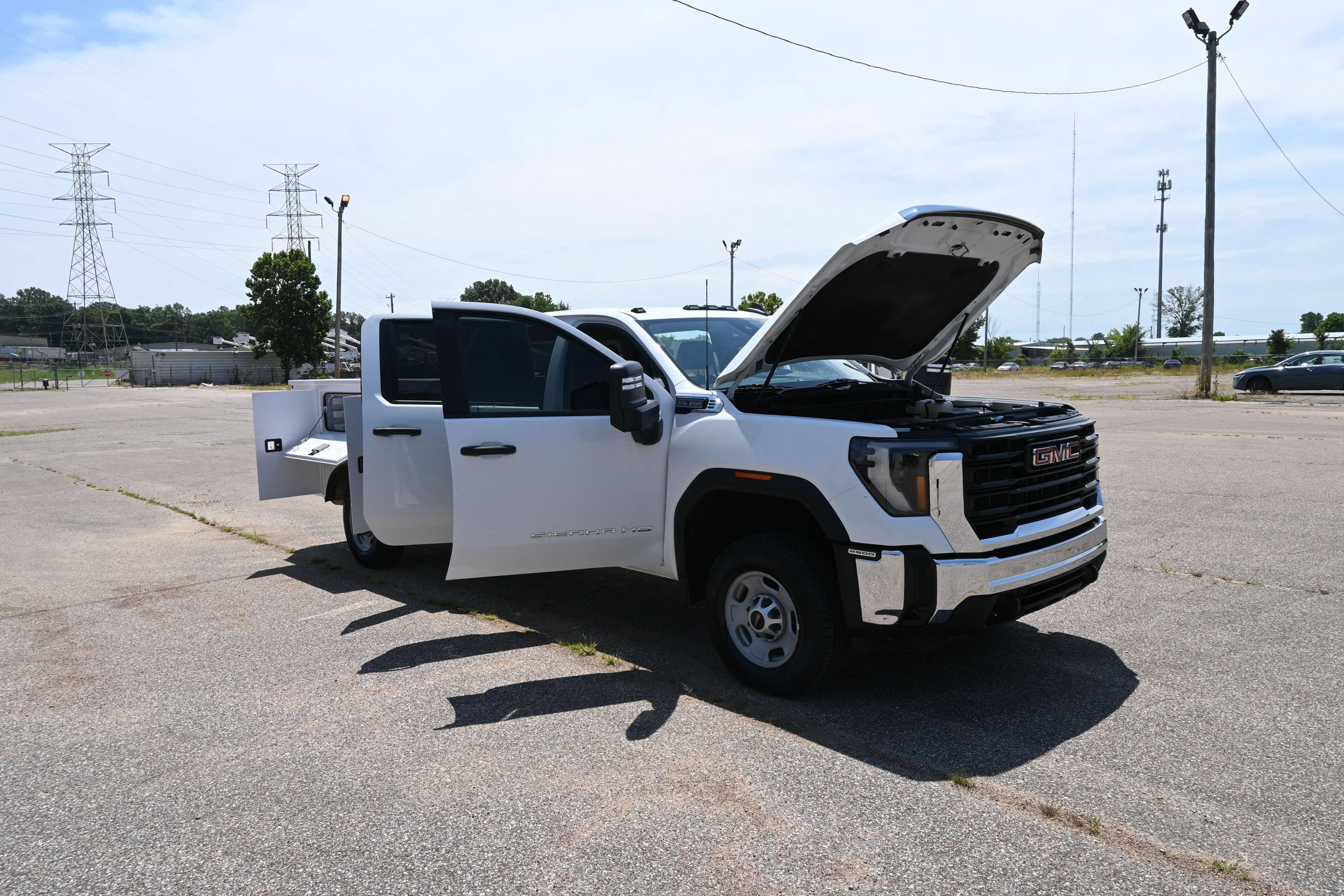 2024 GMC Sierra 2500HD Pro