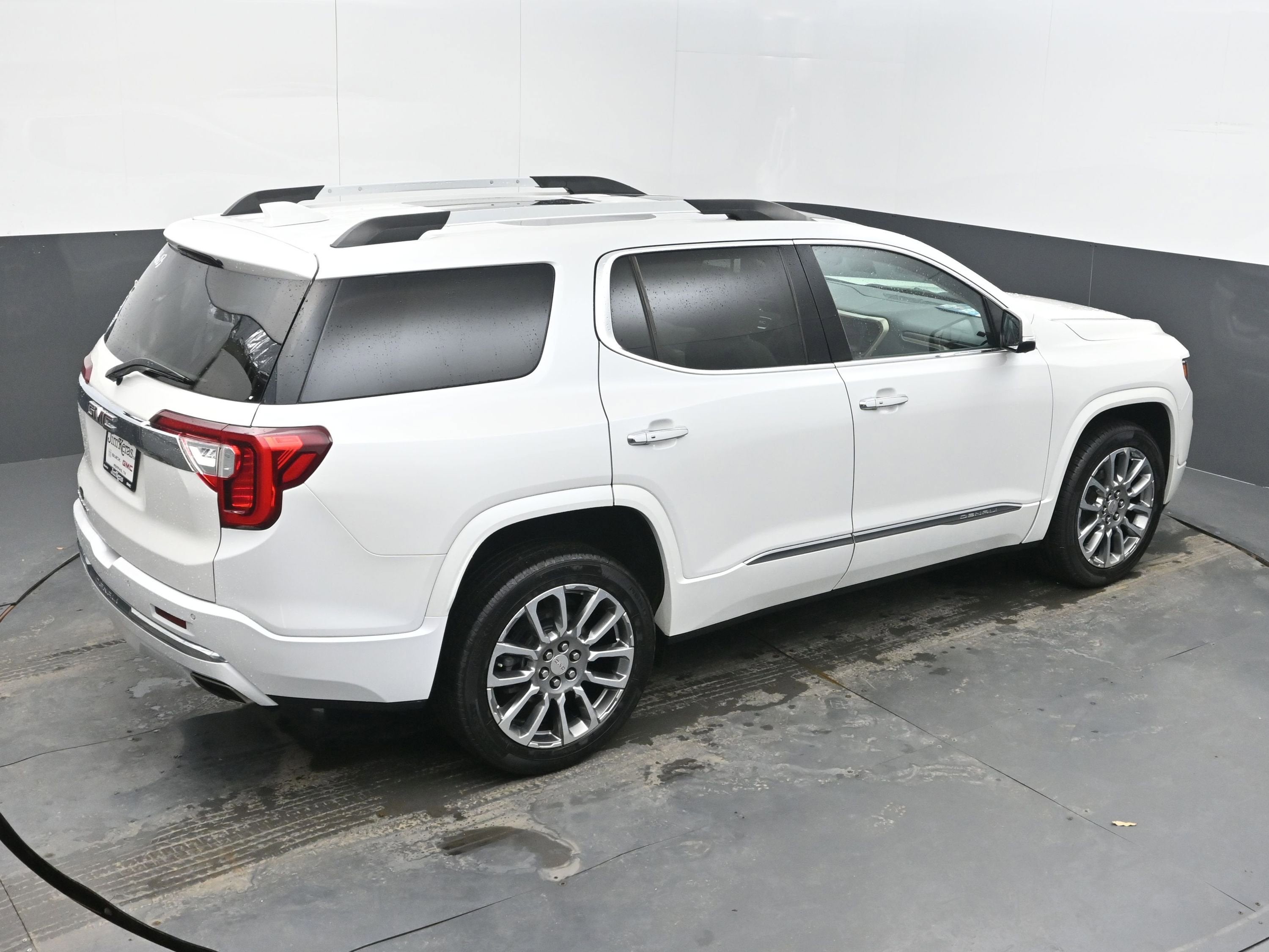 2022 GMC Acadia Denali
