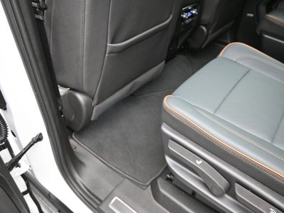 2025 GMC Yukon XL AT4