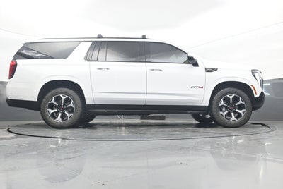 2025 GMC Yukon XL AT4