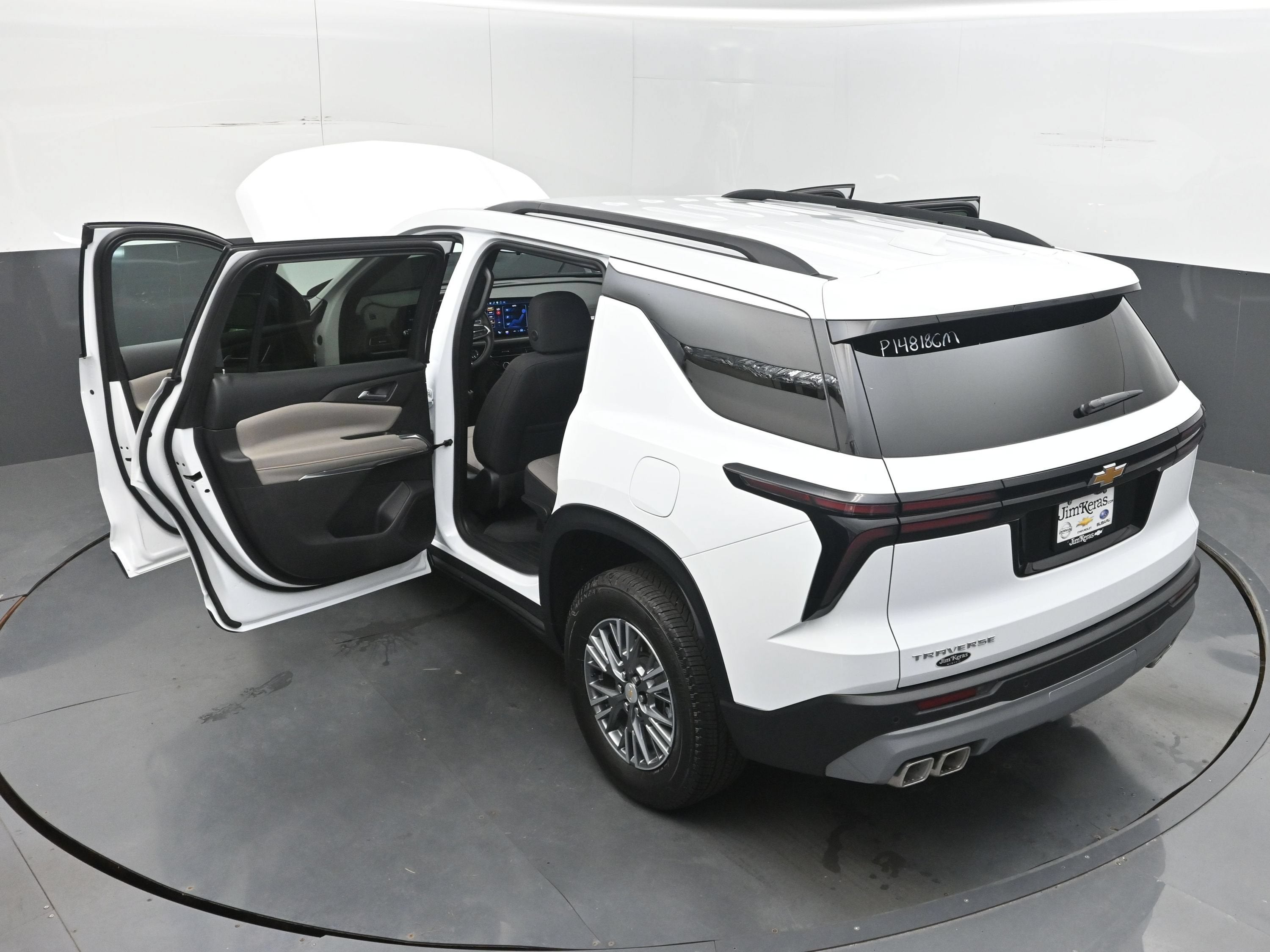 2026 Chevrolet Traverse FWD LT