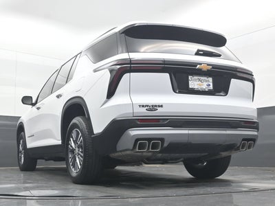 2026 Chevrolet Traverse FWD LT