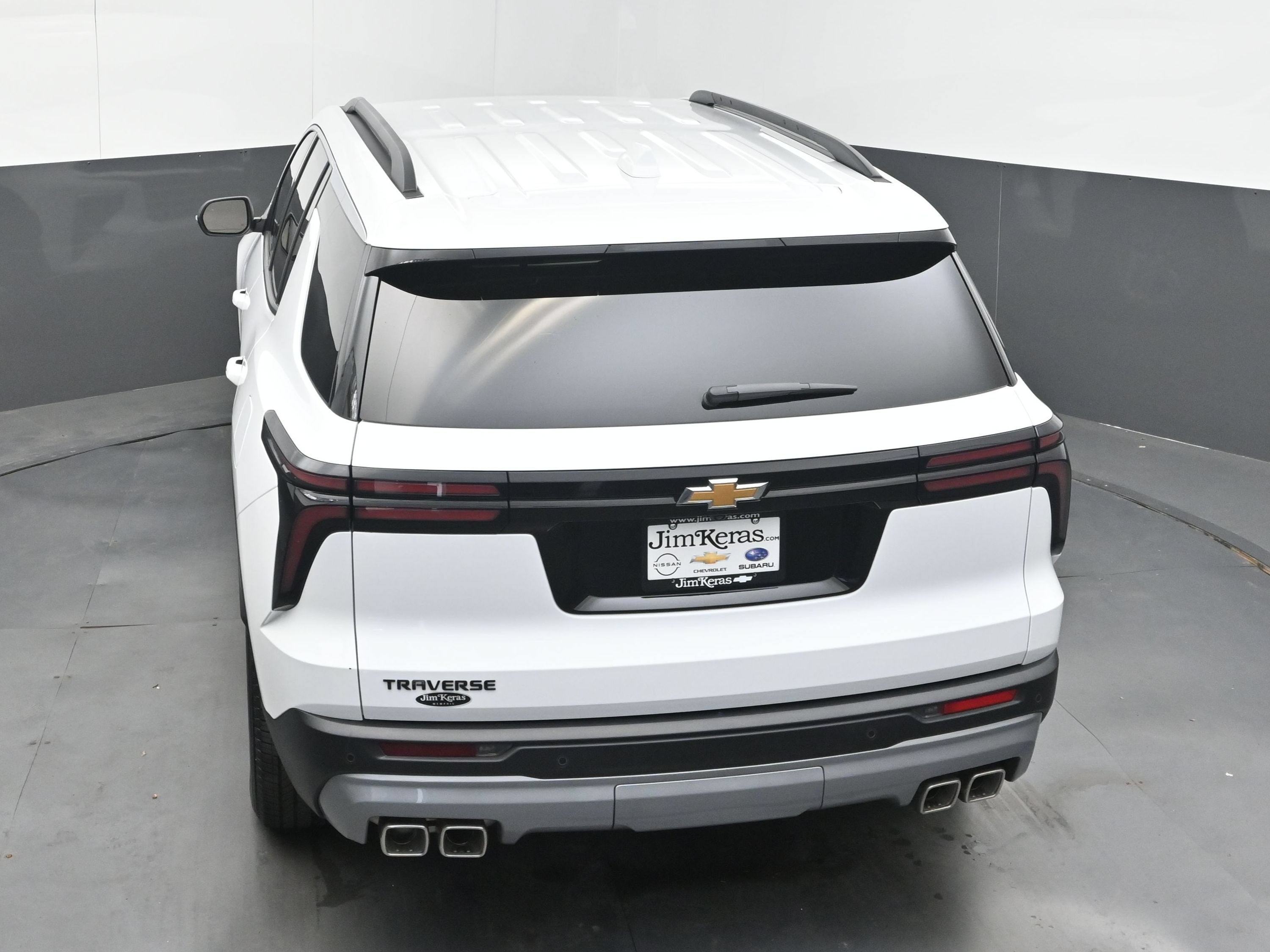 2026 Chevrolet Traverse FWD LT