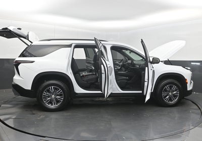 2026 Chevrolet Traverse FWD LT
