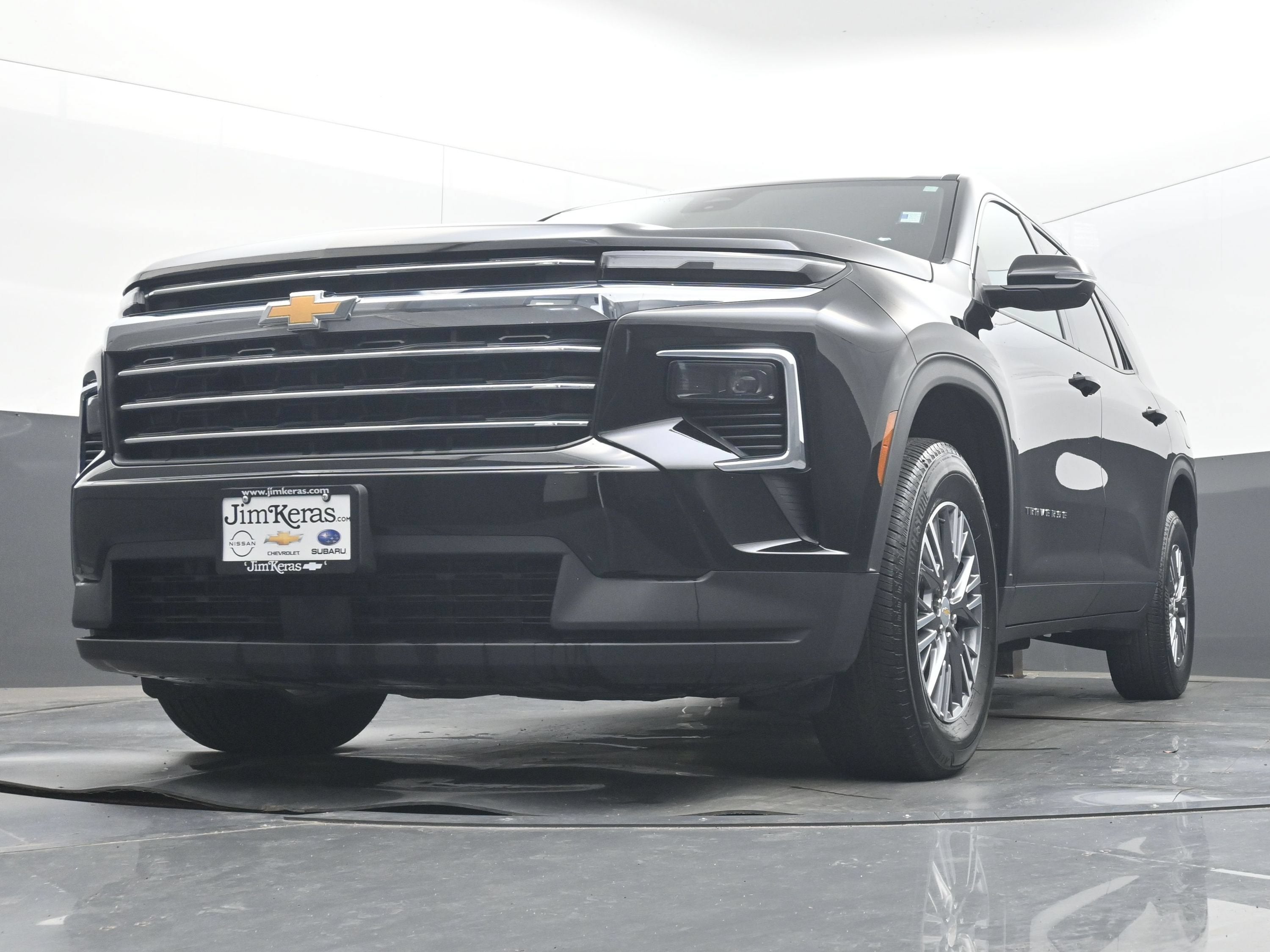 2026 Chevrolet Traverse FWD LT