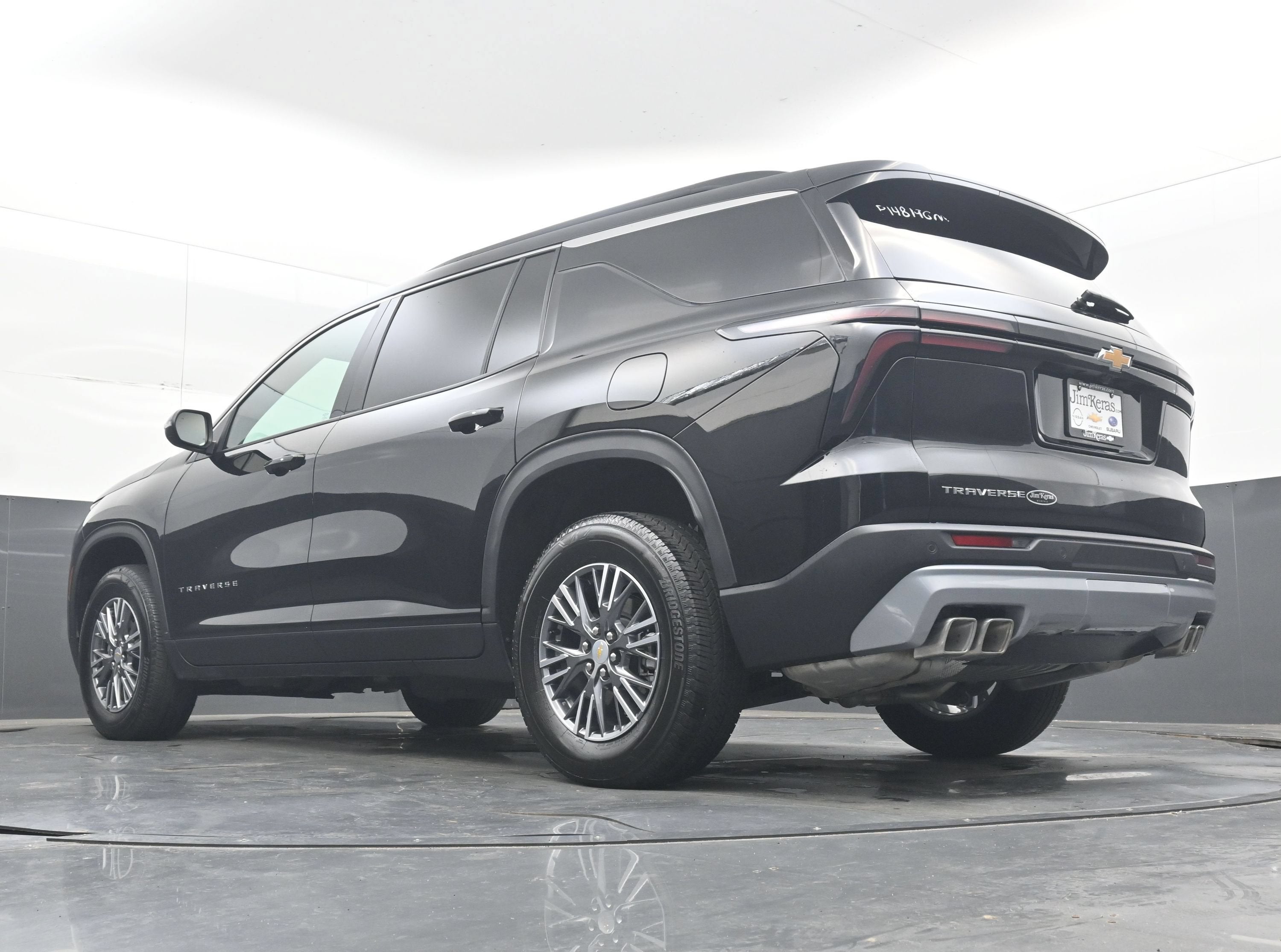 2026 Chevrolet Traverse FWD LT