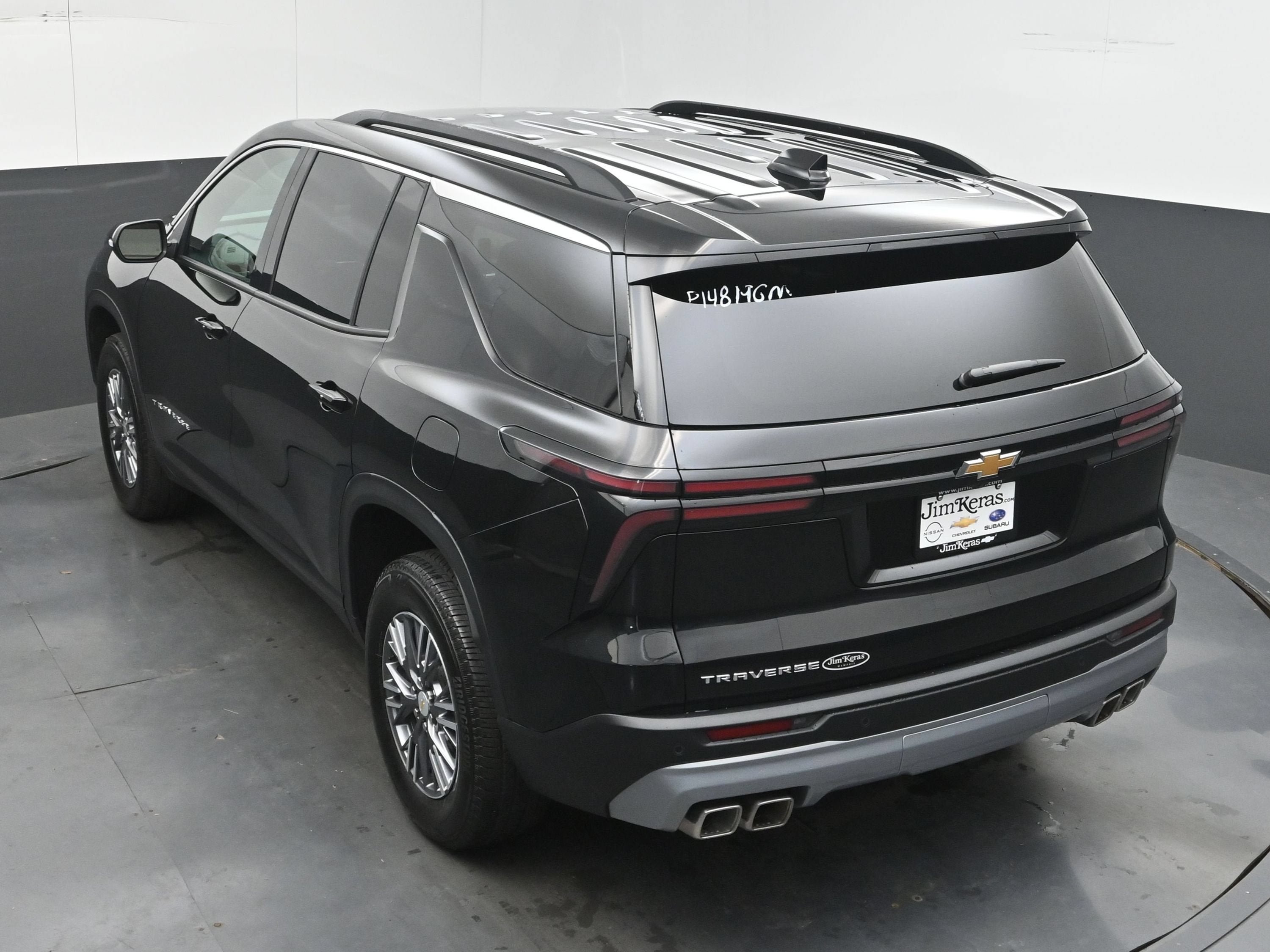 2026 Chevrolet Traverse FWD LT