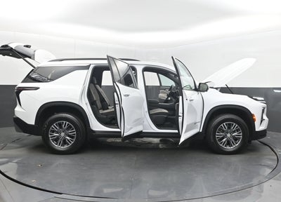 2026 Chevrolet Traverse FWD LT