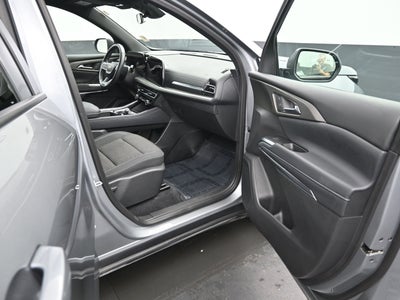 2025 Chevrolet Traverse FWD LT