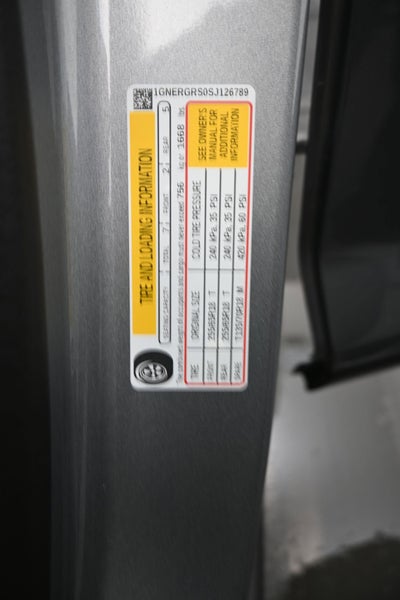 2025 Chevrolet Traverse FWD LT