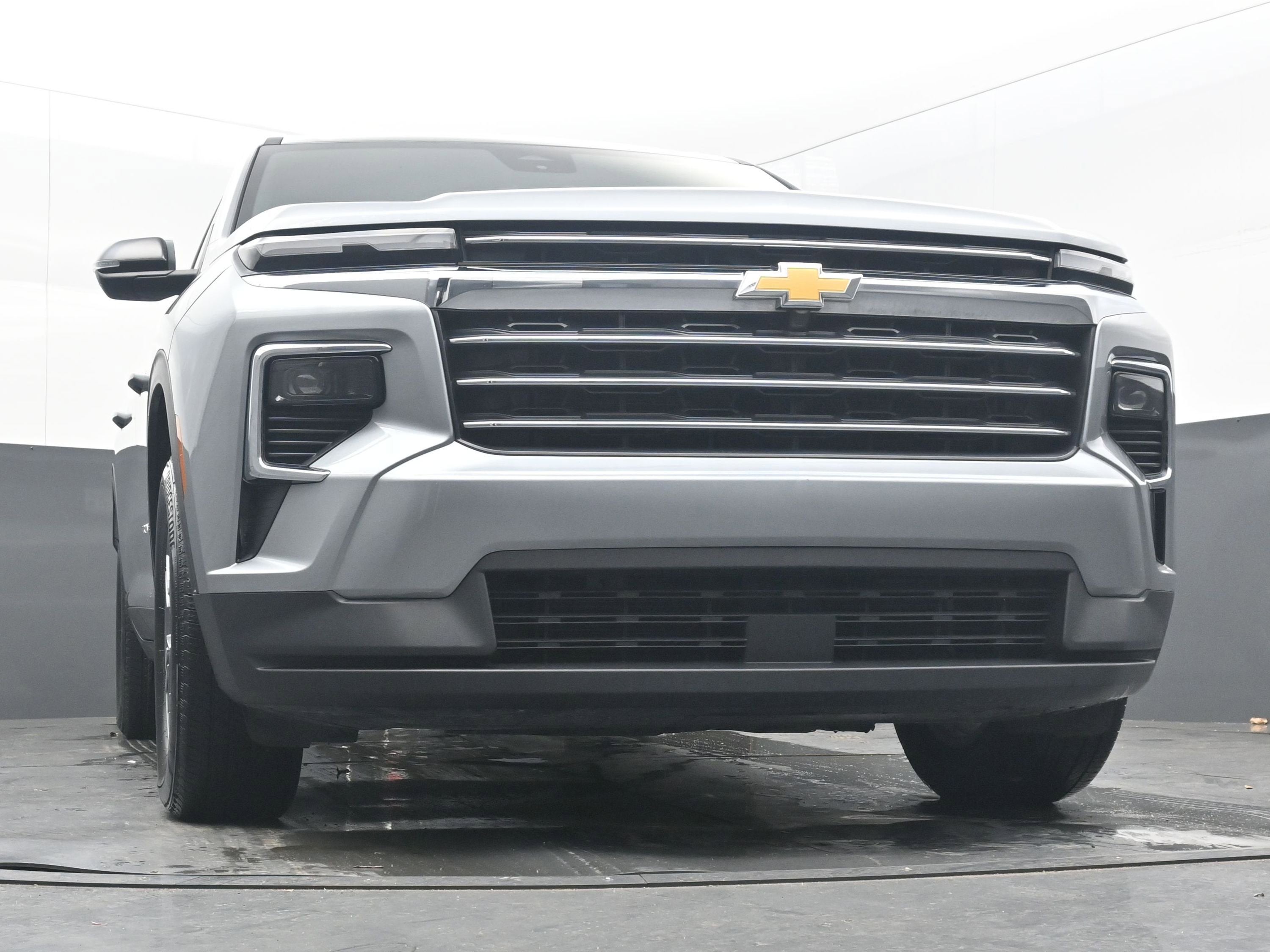 2025 Chevrolet Traverse FWD LT