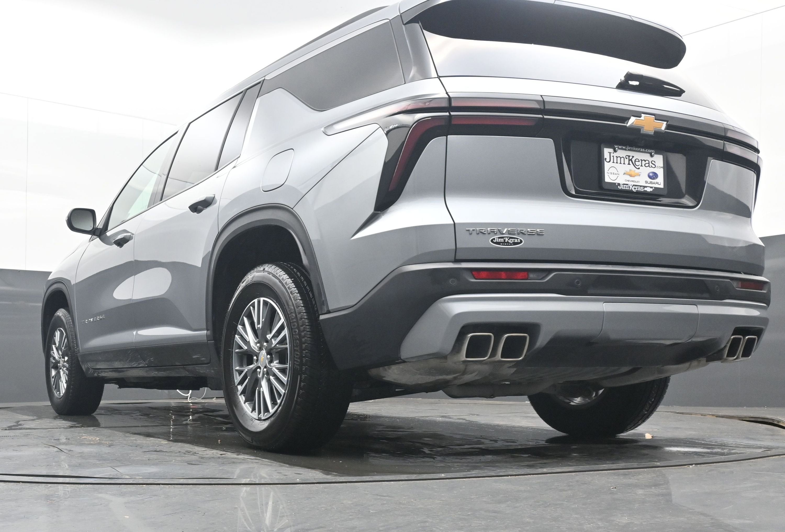 2025 Chevrolet Traverse FWD LT