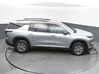 2025 Chevrolet Traverse FWD LT