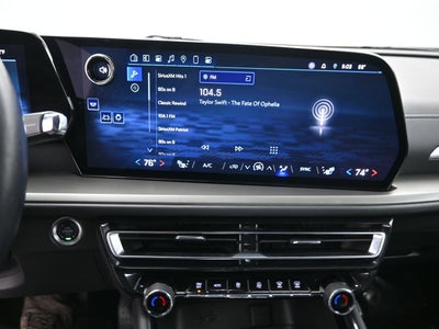 2025 Chevrolet Traverse FWD LT