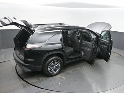 2025 Chevrolet Traverse FWD LT
