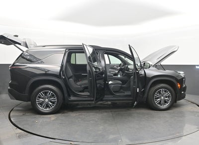 2025 Chevrolet Traverse FWD LT