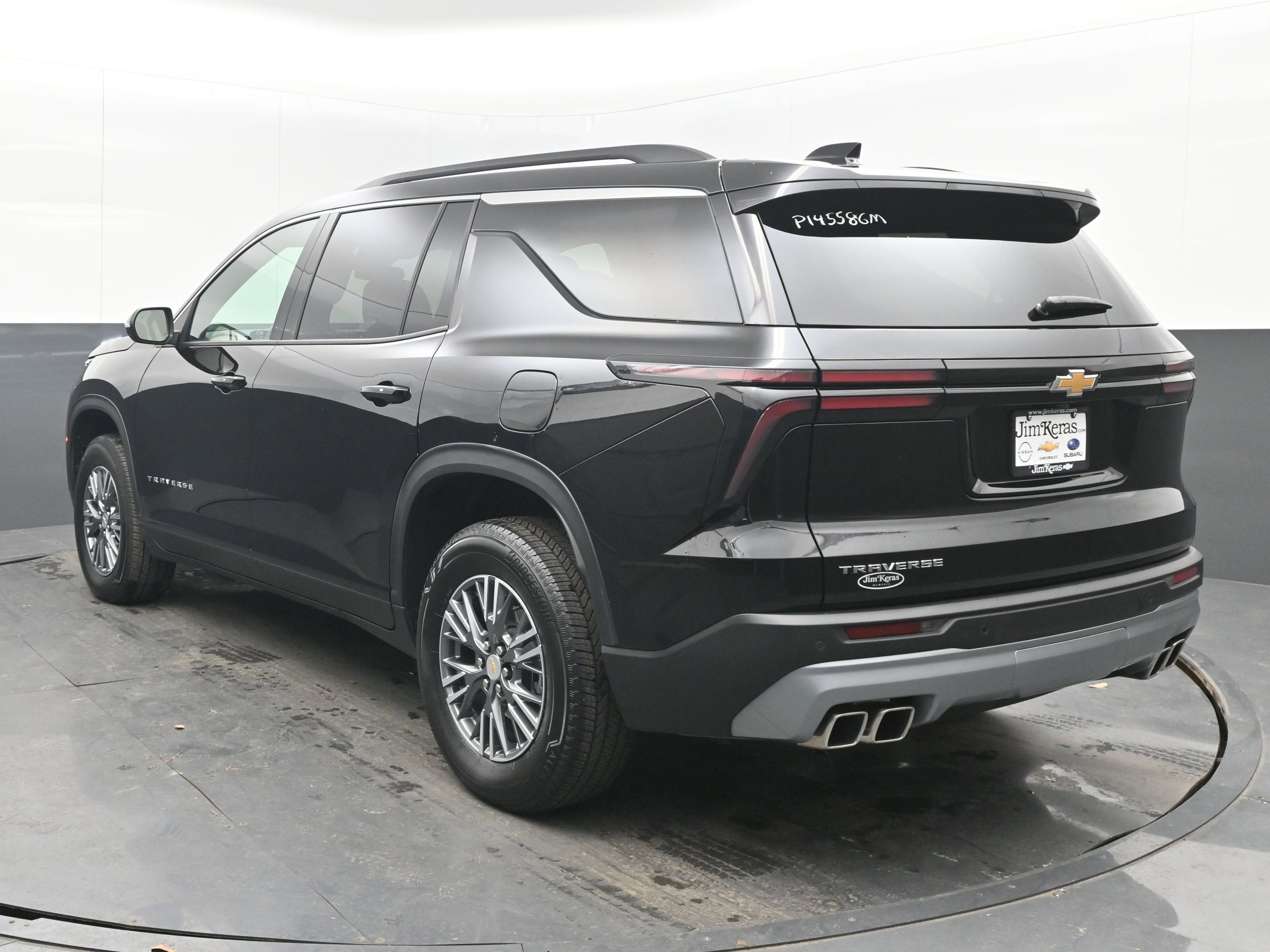 2025 Chevrolet Traverse FWD LT