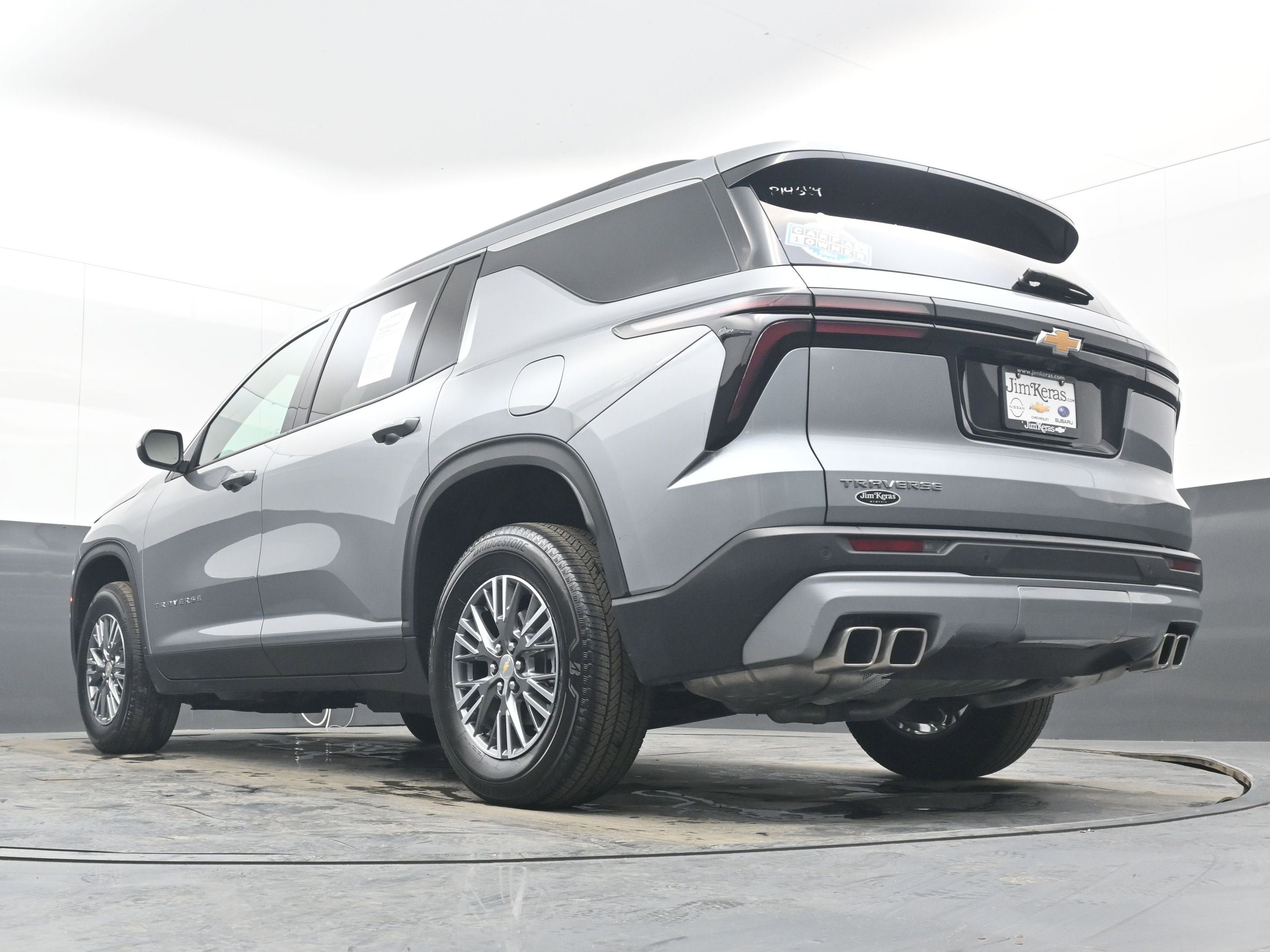 2025 Chevrolet Traverse FWD LT