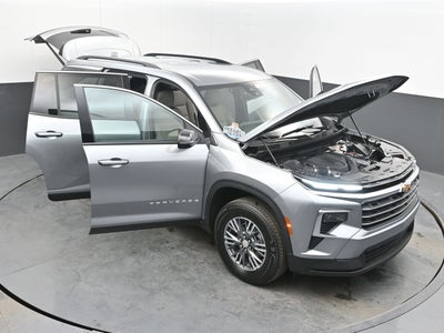 2025 Chevrolet Traverse FWD LT