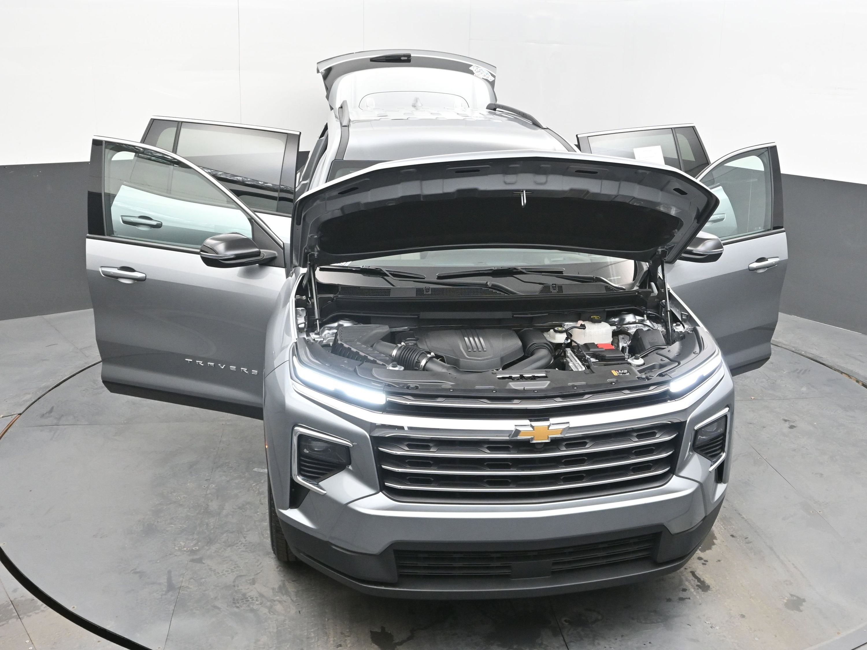 2025 Chevrolet Traverse FWD LT